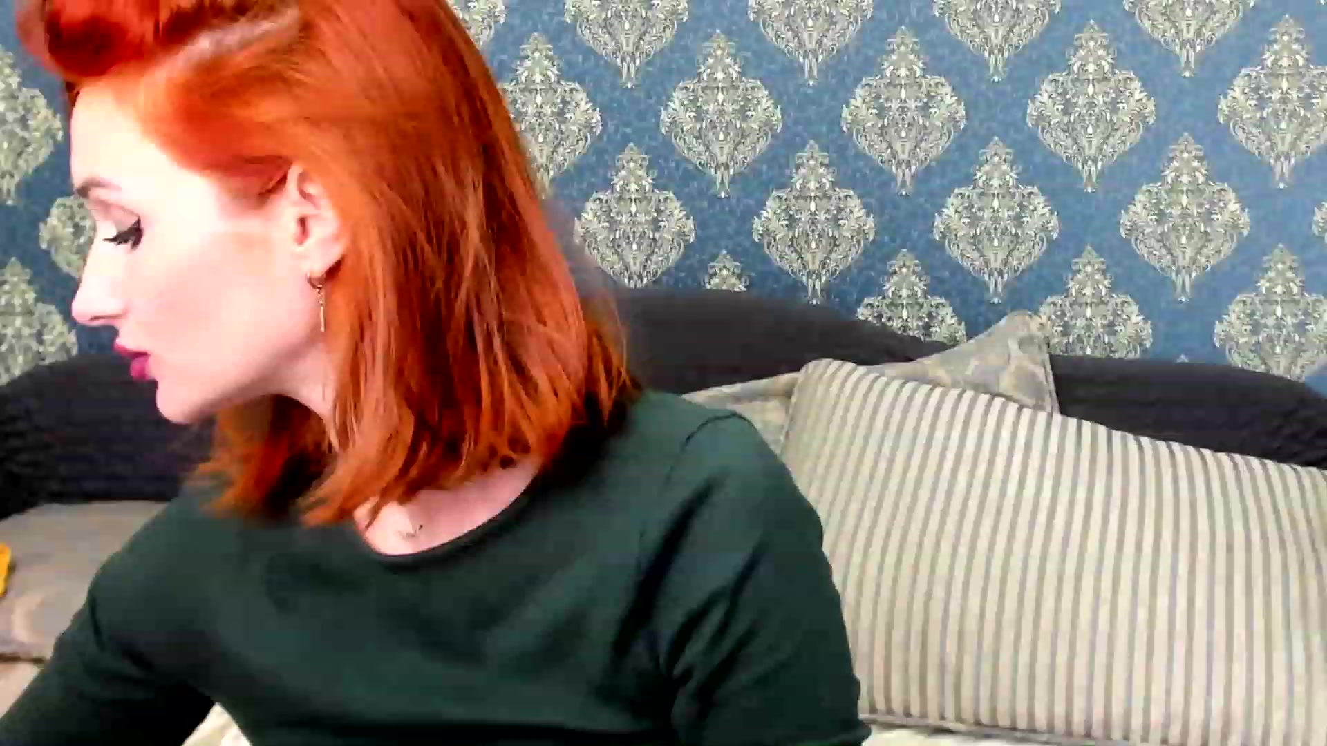 Gallery image thumbnail from White_Pie's myfreecams stream on, 11/21/2022, 14:45 image 8 of 20