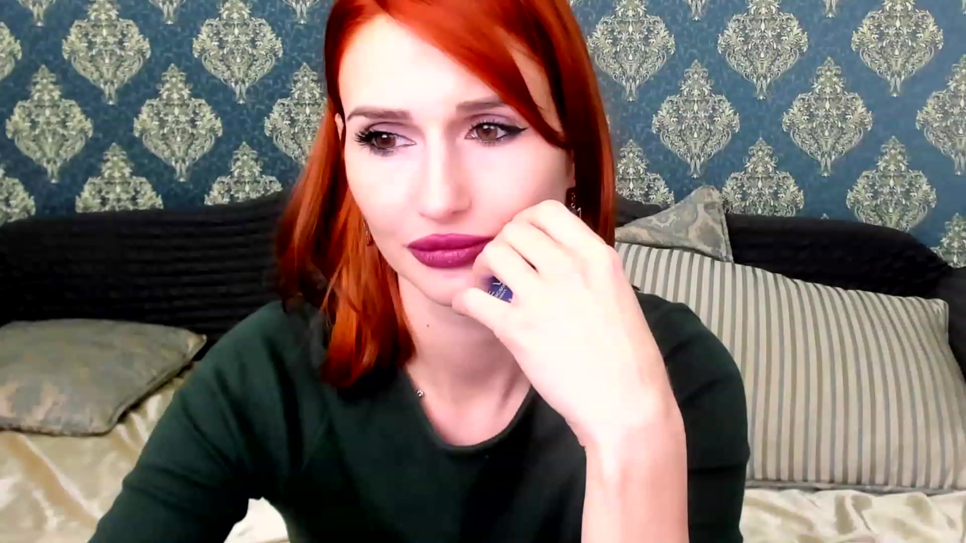 Gallery image thumbnail from White_Pie's myfreecams stream on, 11/21/2022, 14:45 image 11 of 20