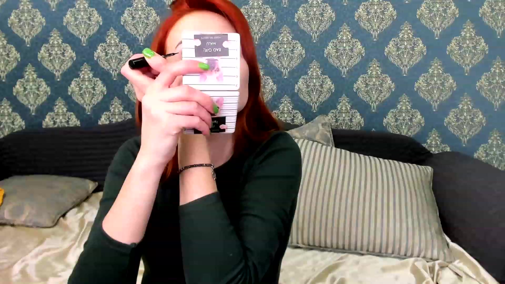 Gallery image thumbnail from White_Pie's myfreecams stream on, 11/21/2022, 14:45 image 7 of 20