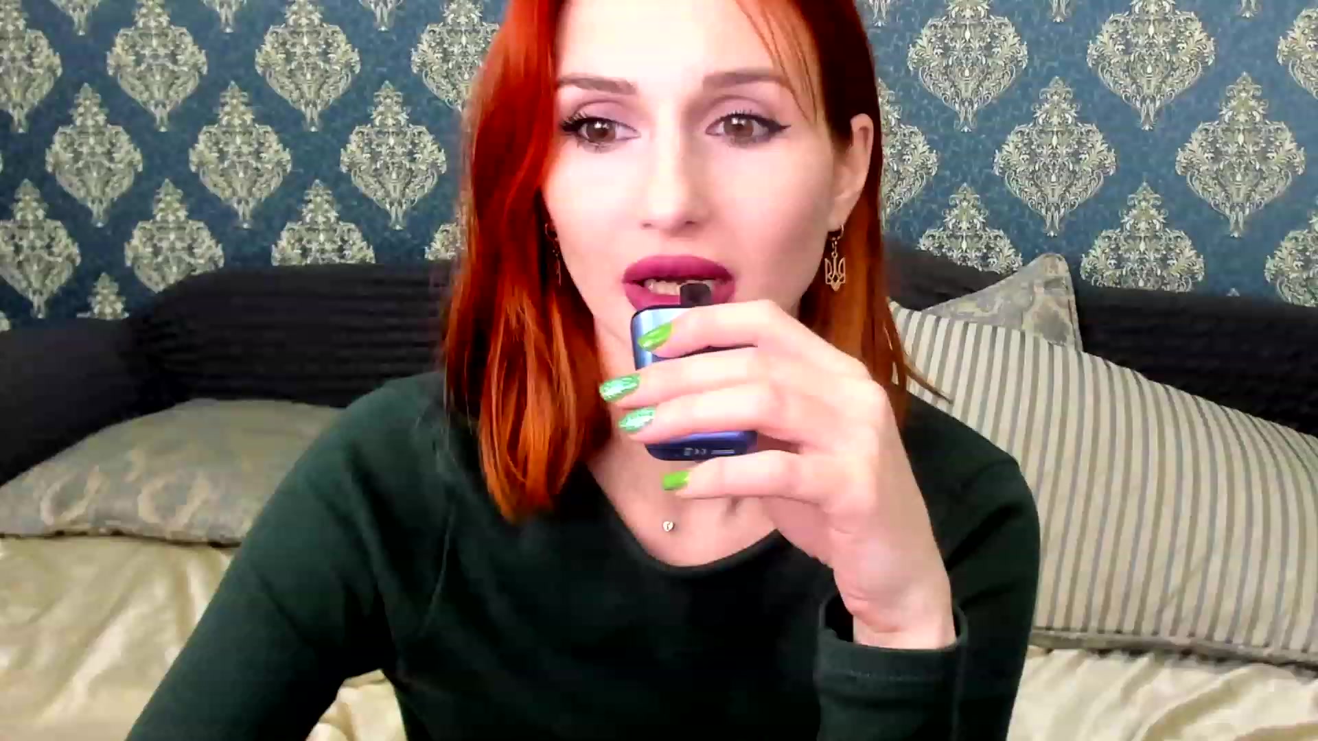 Gallery image thumbnail from White_Pie's myfreecams stream on, 11/21/2022, 14:45 image 17 of 20