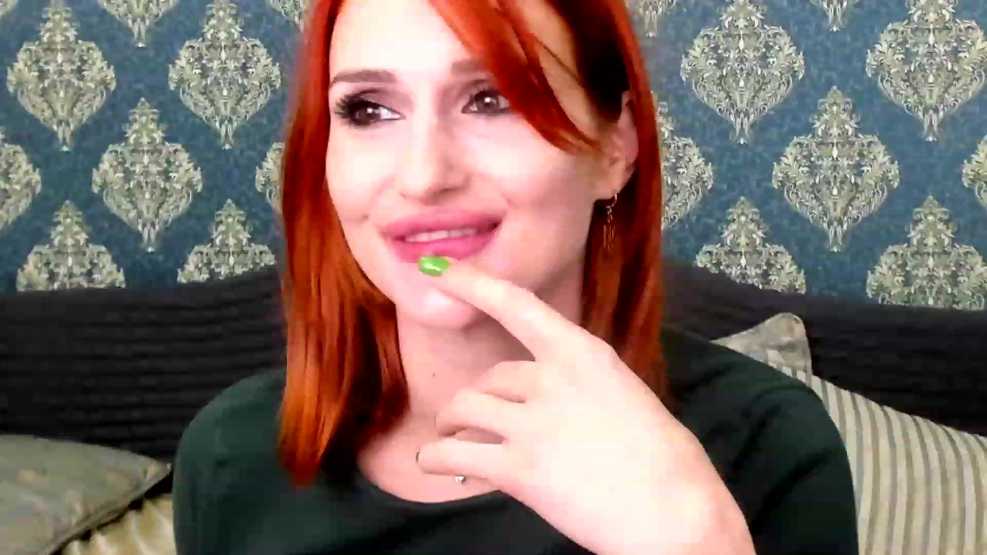 Gallery image thumbnail from White_Pie's myfreecams stream on, 11/21/2022, 16:31 image 13 of 20