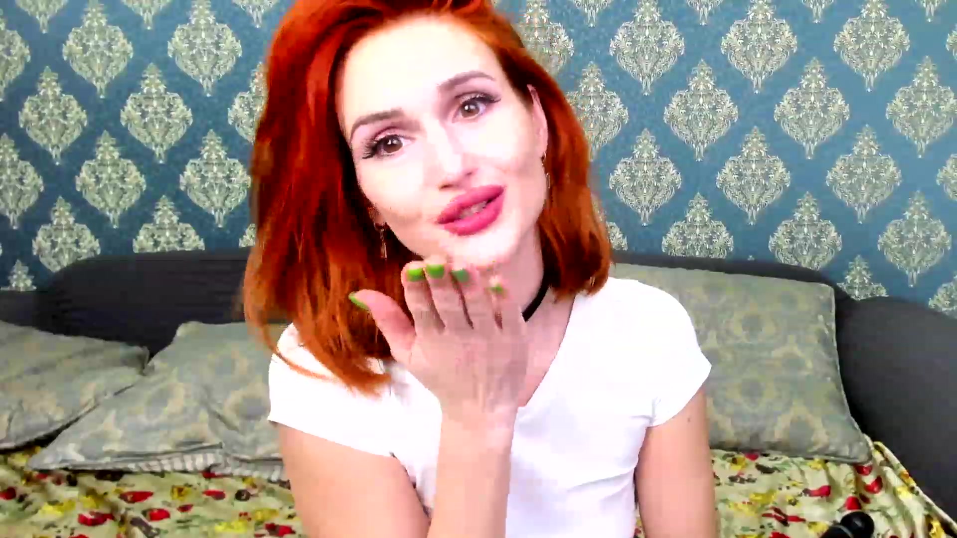 Gallery image thumbnail from White_Pie's myfreecams stream on, 11/29/2022, 10:13 image 5 of 20