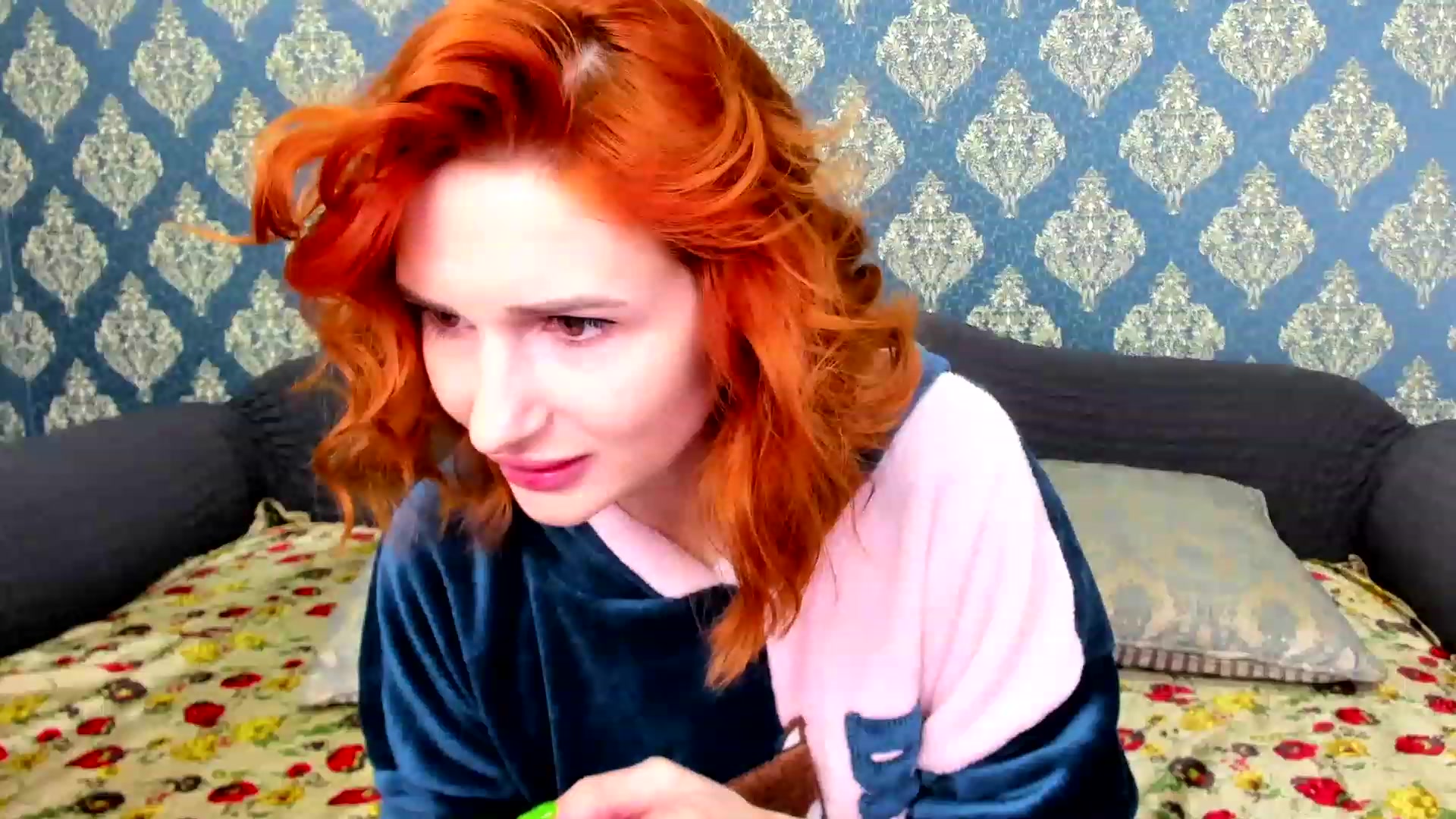 Gallery image thumbnail from White_Pie's myfreecams stream on, 12/05/2022, 08:03 image 15 of 20