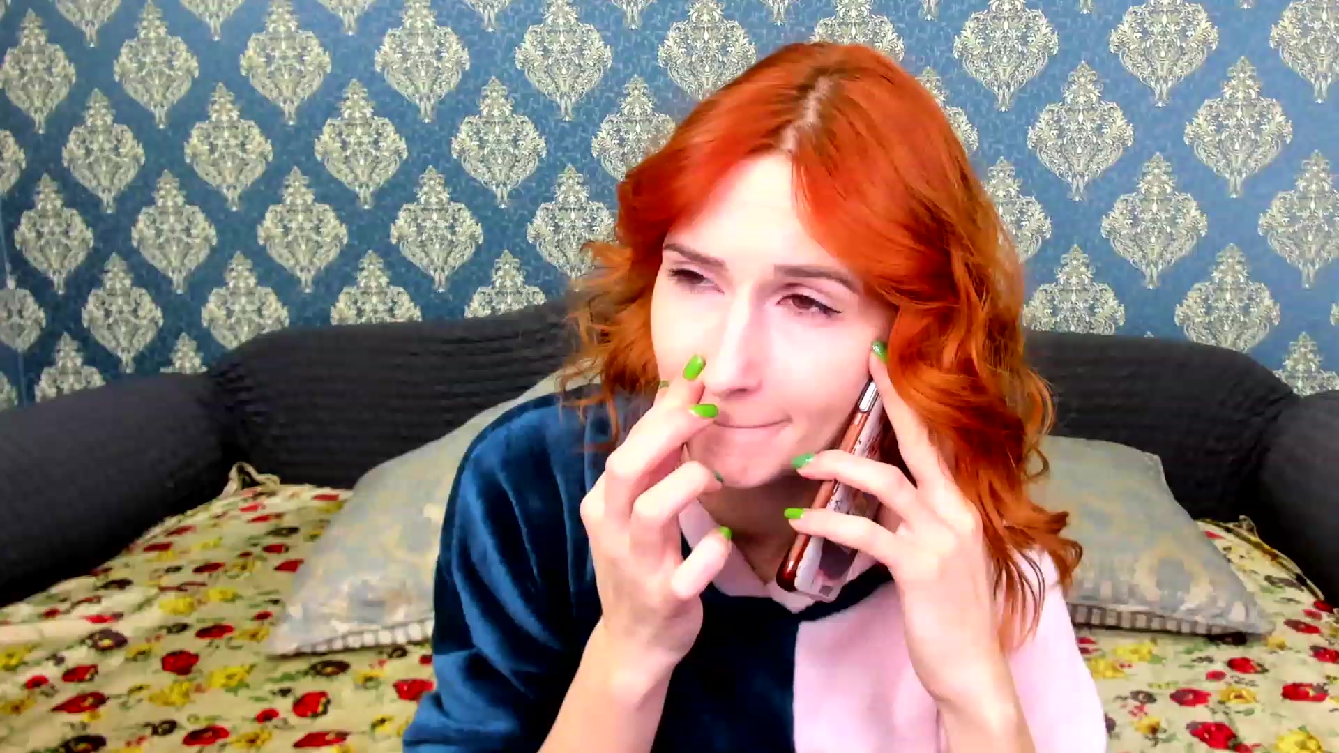 Gallery image thumbnail from White_Pie's myfreecams stream on, 12/05/2022, 08:03 image 6 of 20