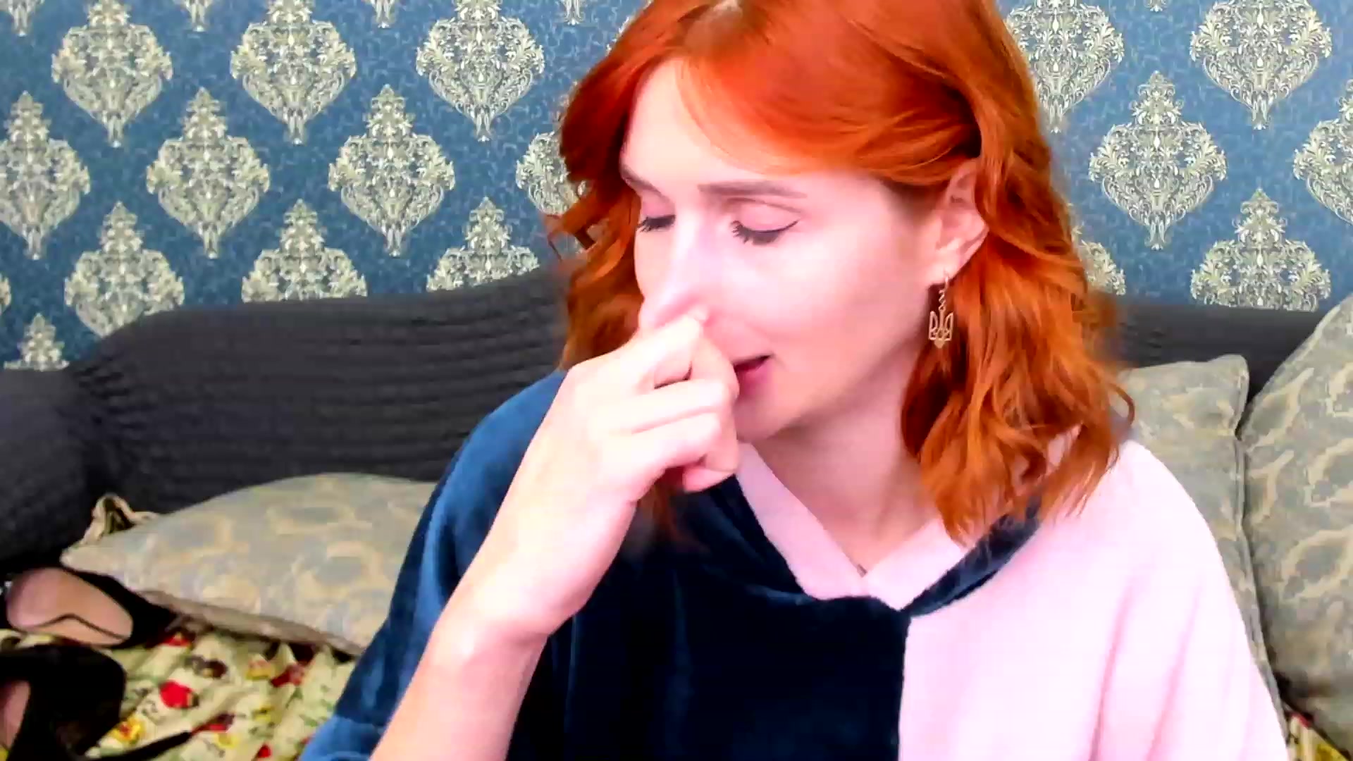 Gallery image thumbnail from White_Pie's myfreecams stream on, 12/05/2022, 10:17 image 6 of 20