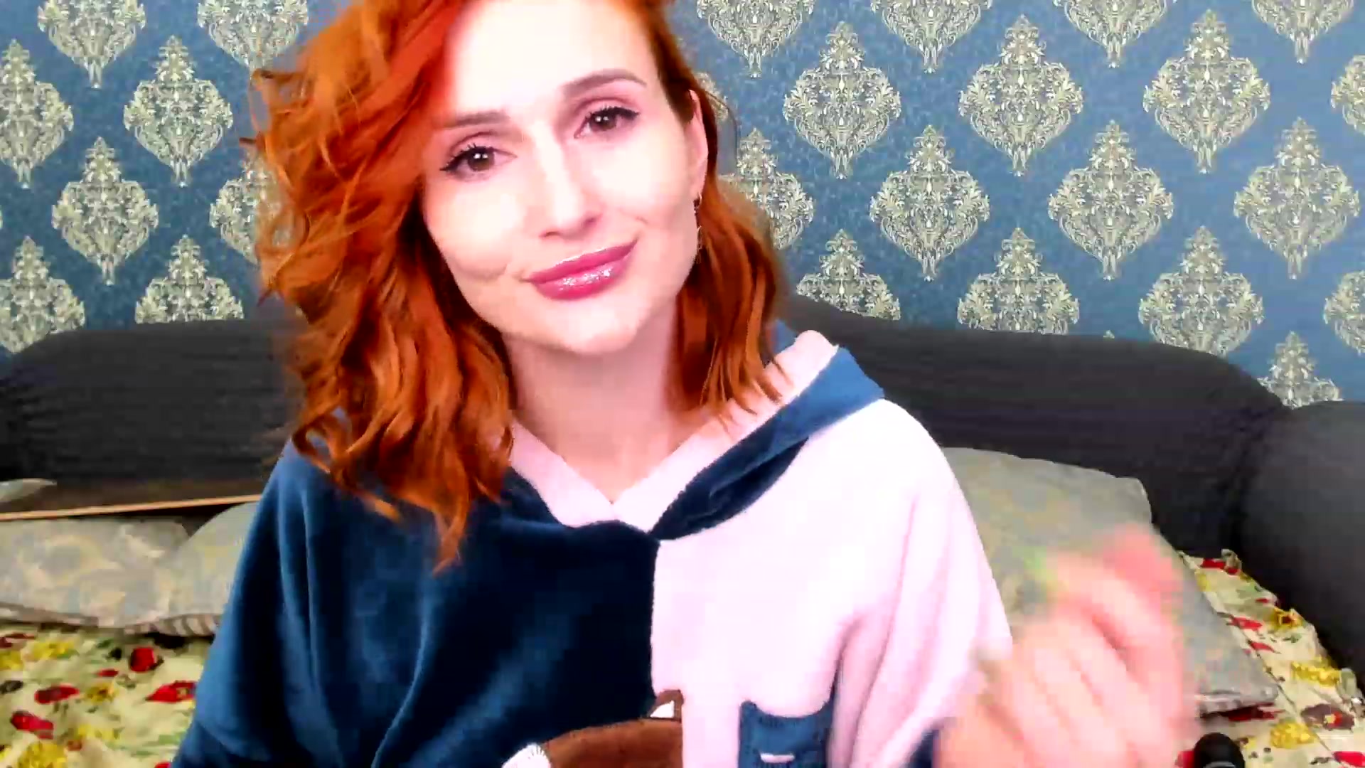 Gallery image thumbnail from White_Pie's myfreecams stream on, 12/05/2022, 17:35 image 18 of 20