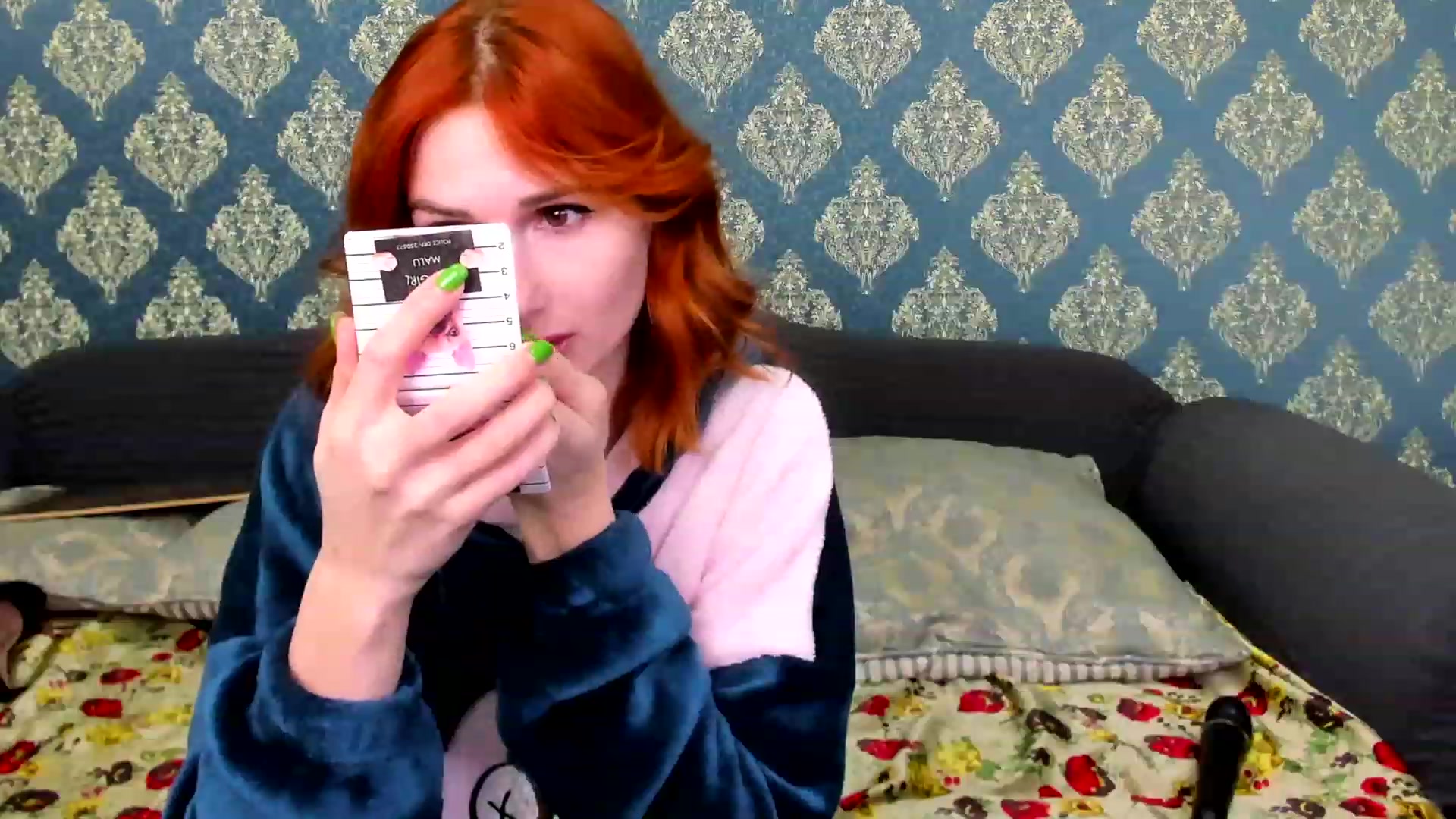 Gallery image thumbnail from White_Pie's myfreecams stream on, 12/06/2022, 09:30 image 19 of 20