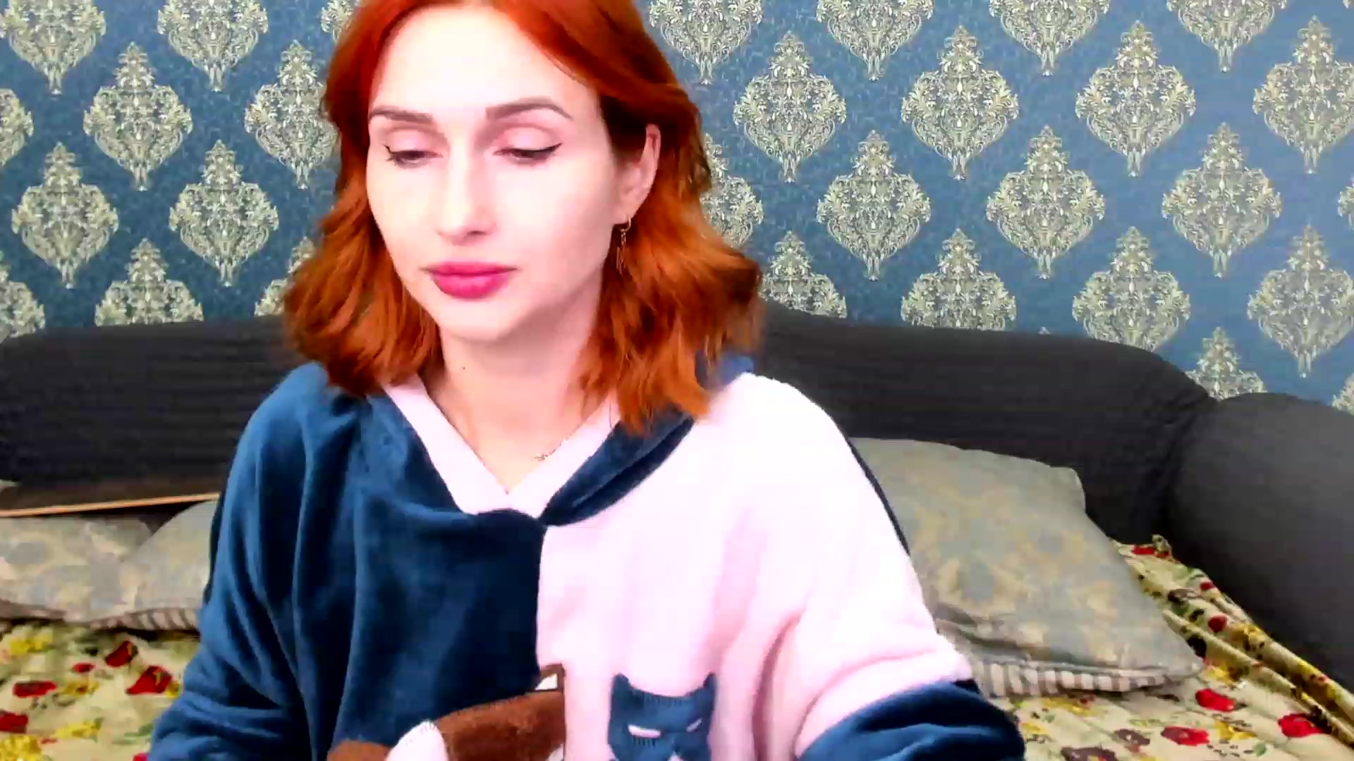 Gallery image thumbnail from White_Pie's myfreecams stream on, 12/06/2022, 09:30 image 3 of 20
