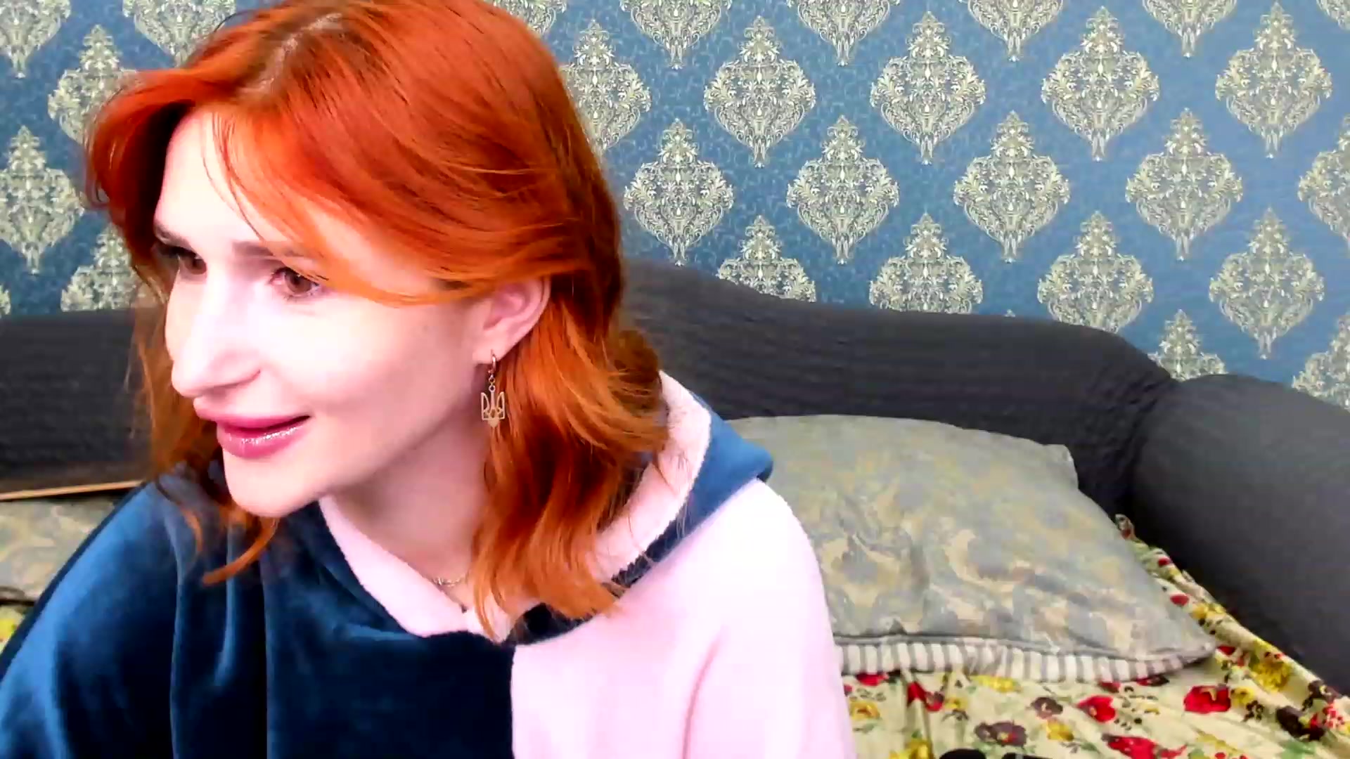 Gallery image thumbnail from White_Pie's myfreecams stream on, 12/06/2022, 09:30 image 14 of 20