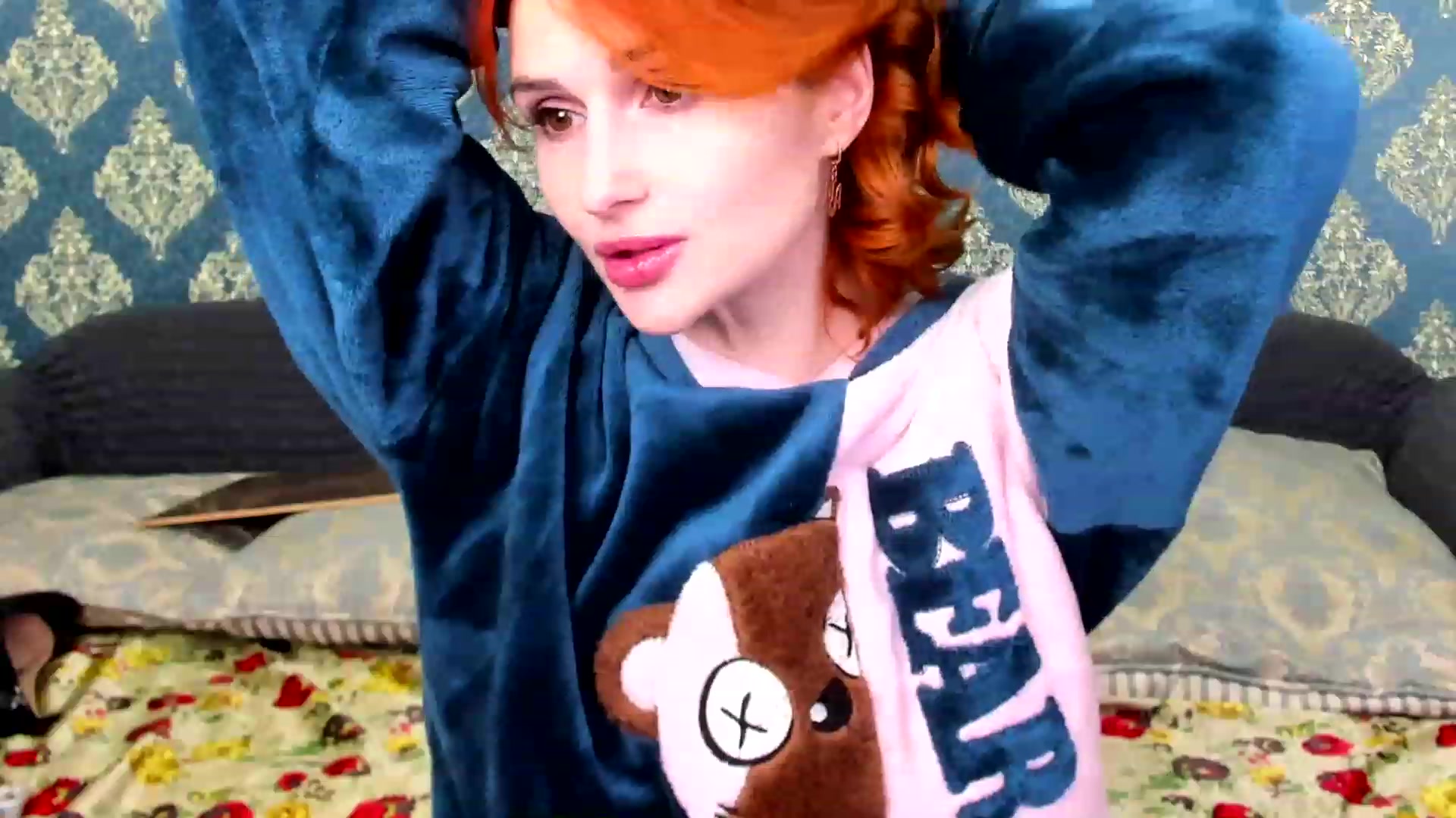Gallery image thumbnail from White_Pie's myfreecams stream on, 12/06/2022, 10:10 image 18 of 20