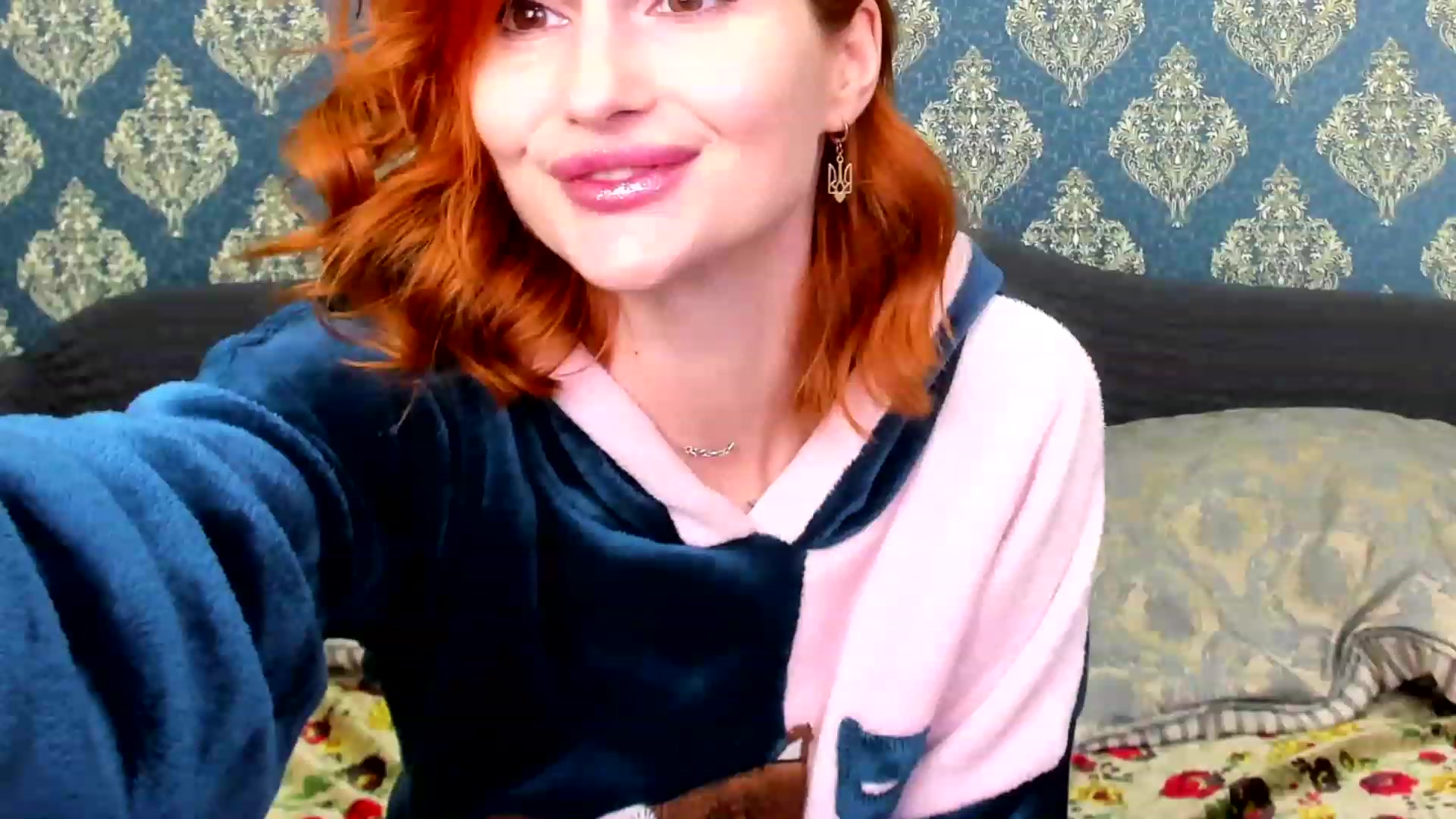 Gallery image thumbnail from White_Pie's myfreecams stream on, 12/06/2022, 12:57 image 17 of 20