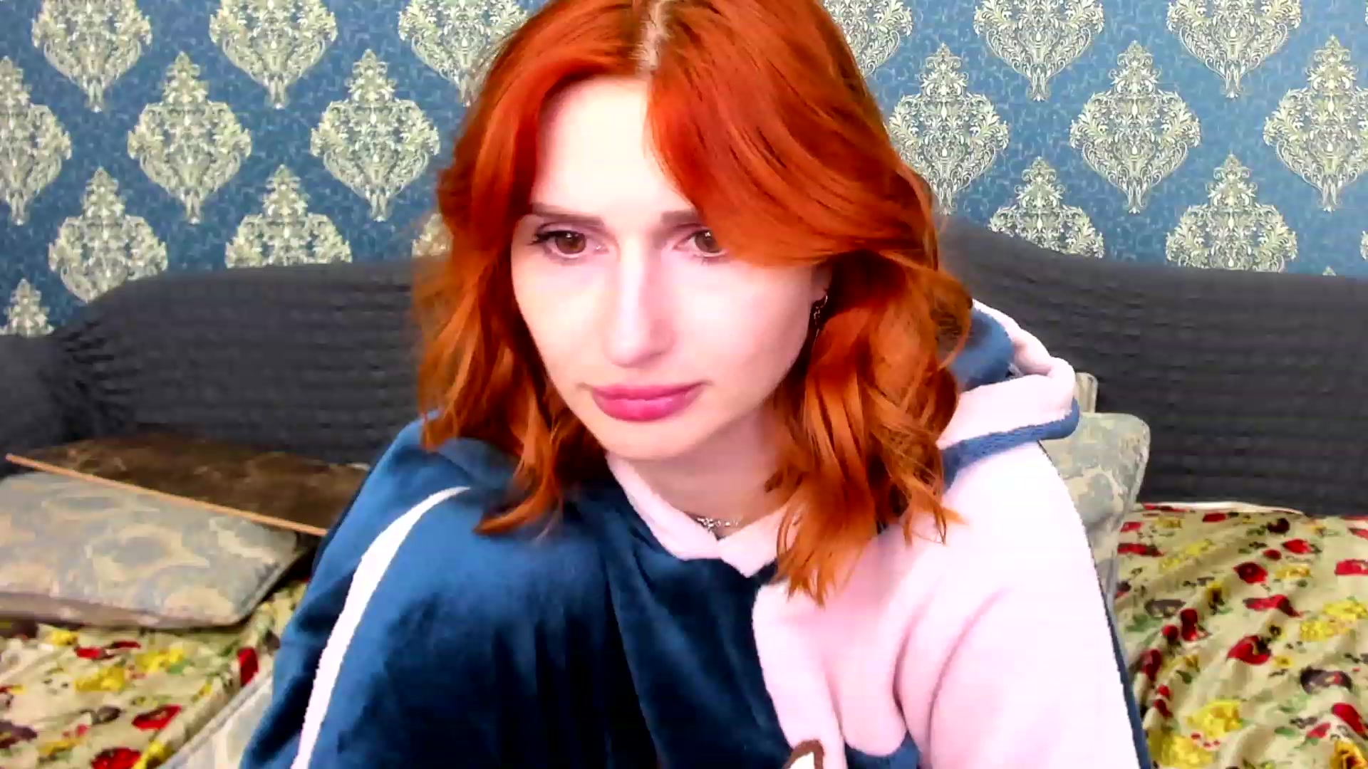 Gallery image thumbnail from White_Pie's myfreecams stream on, 12/06/2022, 15:08 image 16 of 20