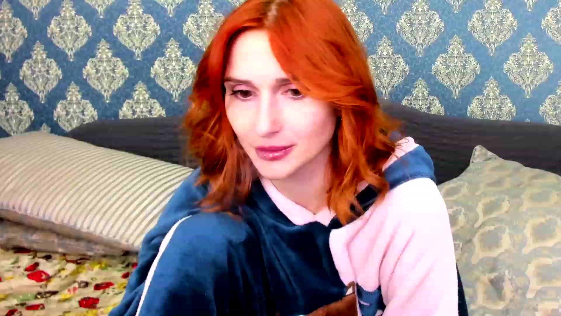 Gallery image thumbnail from White_Pie's myfreecams stream on, 12/06/2022, 15:08 image 10 of 20