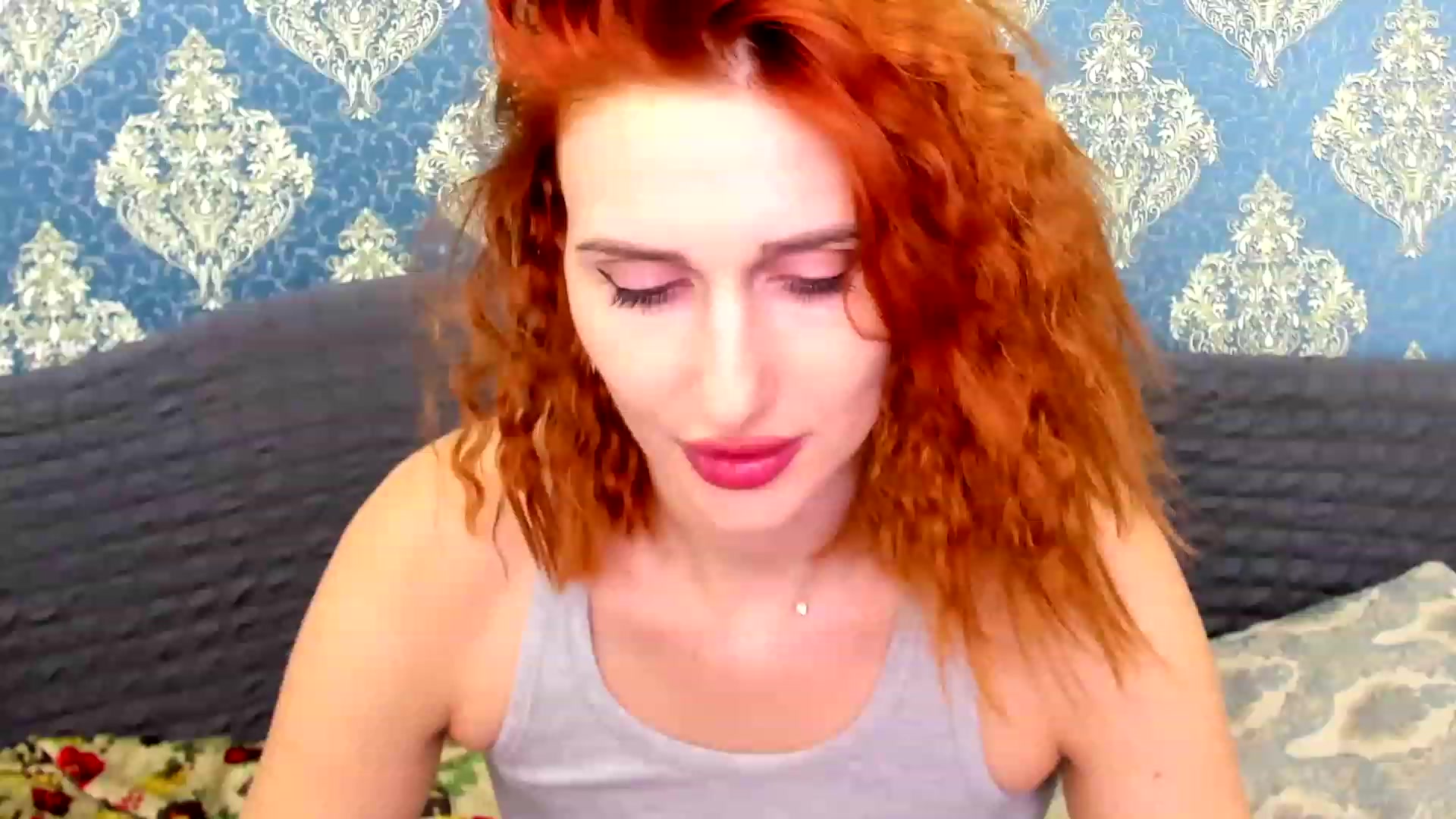 Gallery image thumbnail from White_Pie's myfreecams stream on, 12/15/2022, 14:04 image 6 of 20