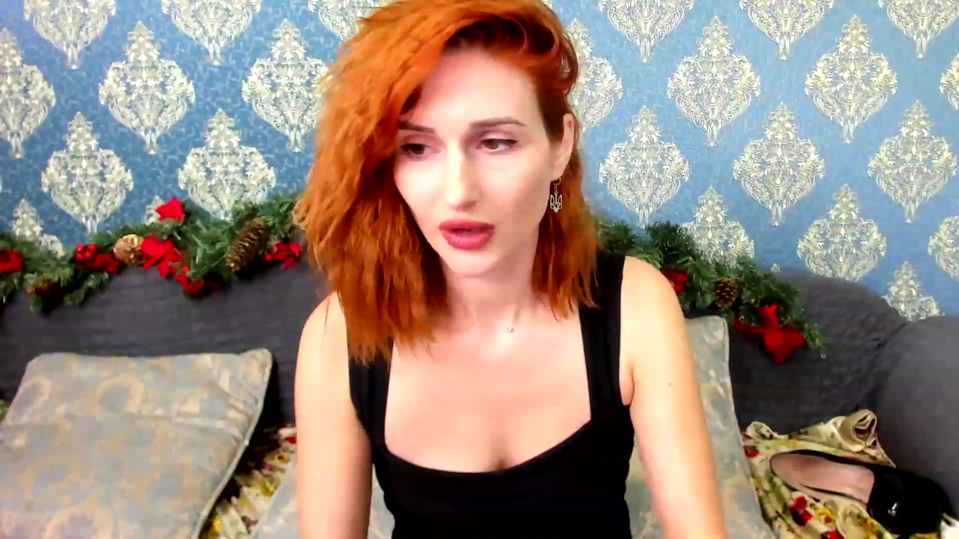 Gallery image thumbnail from White_Pie's myfreecams stream on, 12/17/2022, 09:28 image 12 of 20