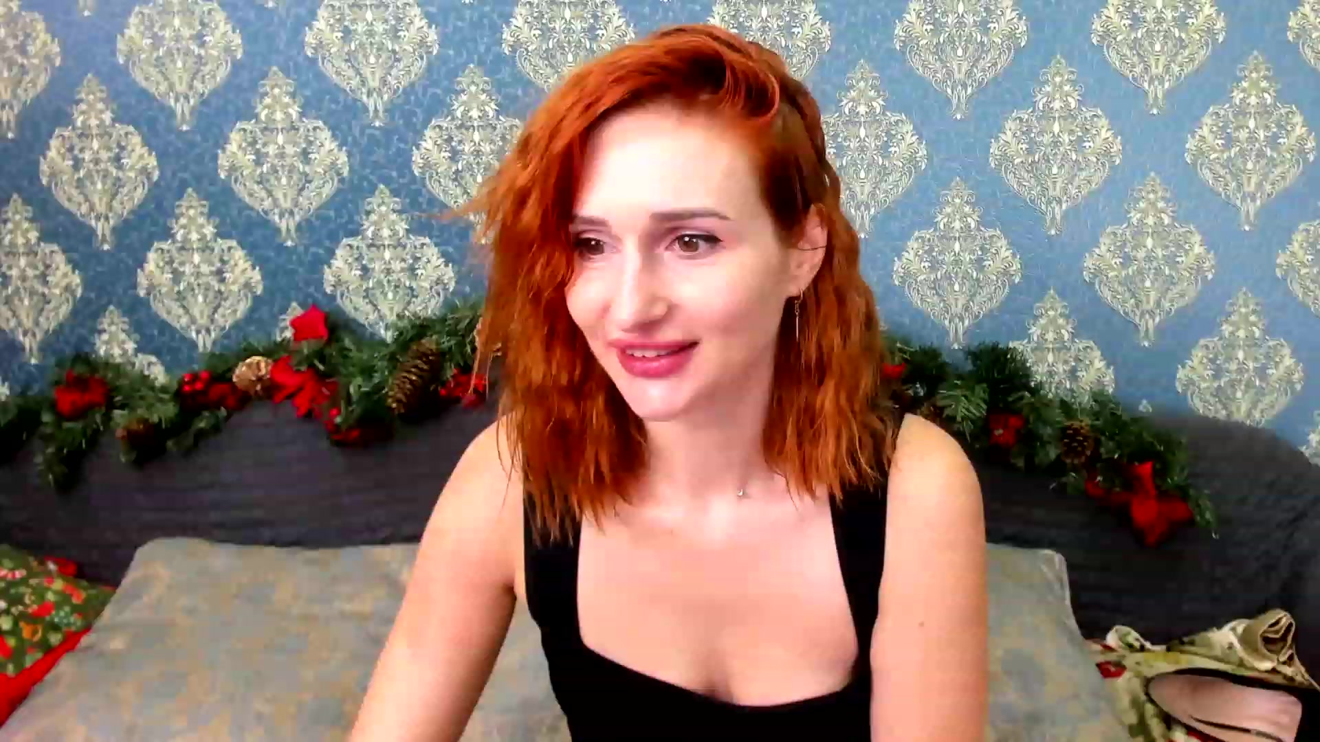 Gallery image thumbnail from White_Pie's myfreecams stream on, 12/17/2022, 13:03 image 4 of 20