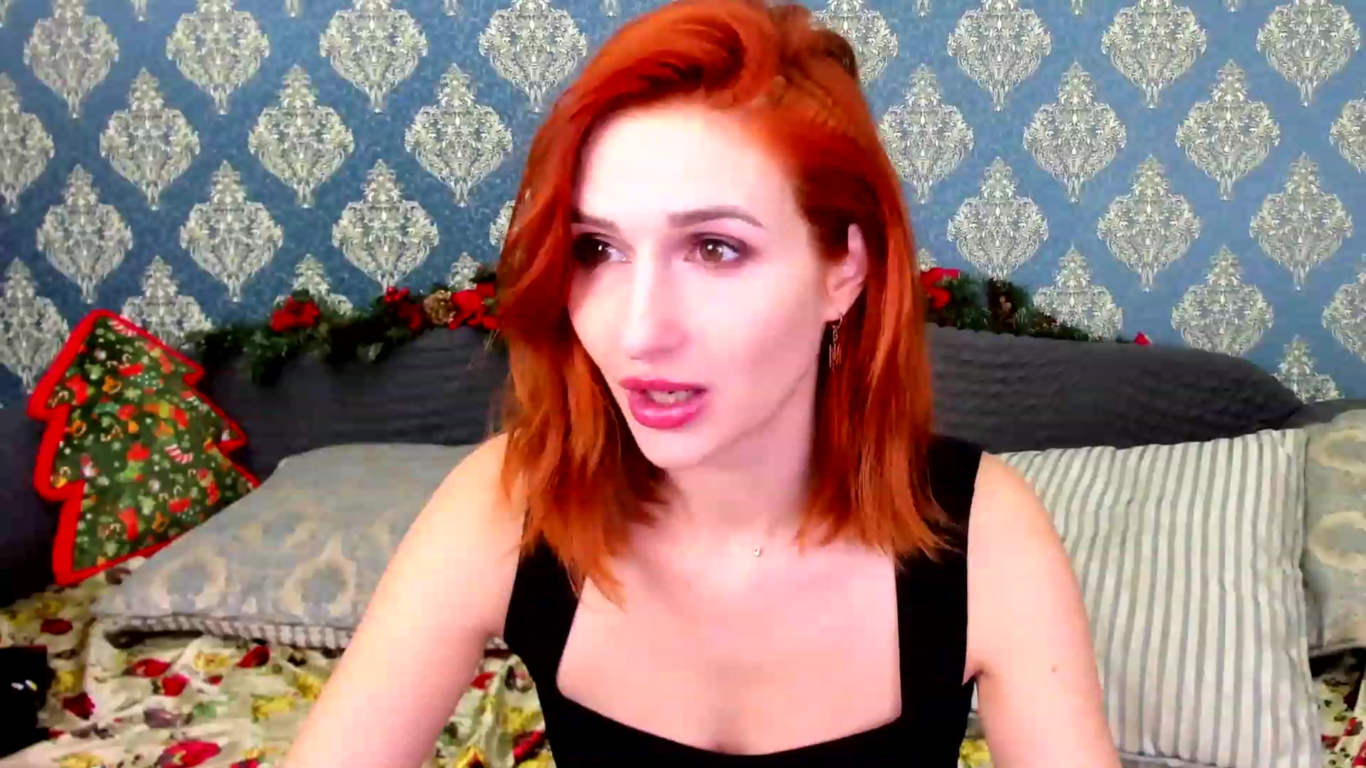 Gallery image thumbnail from White_Pie's myfreecams stream on, 12/19/2022, 17:35 image 8 of 20