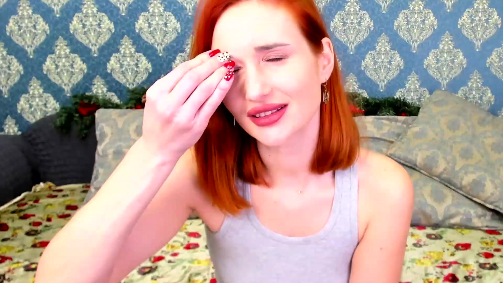 Gallery image thumbnail from White_Pie's myfreecams stream on, 12/22/2022, 09:25 image 6 of 20