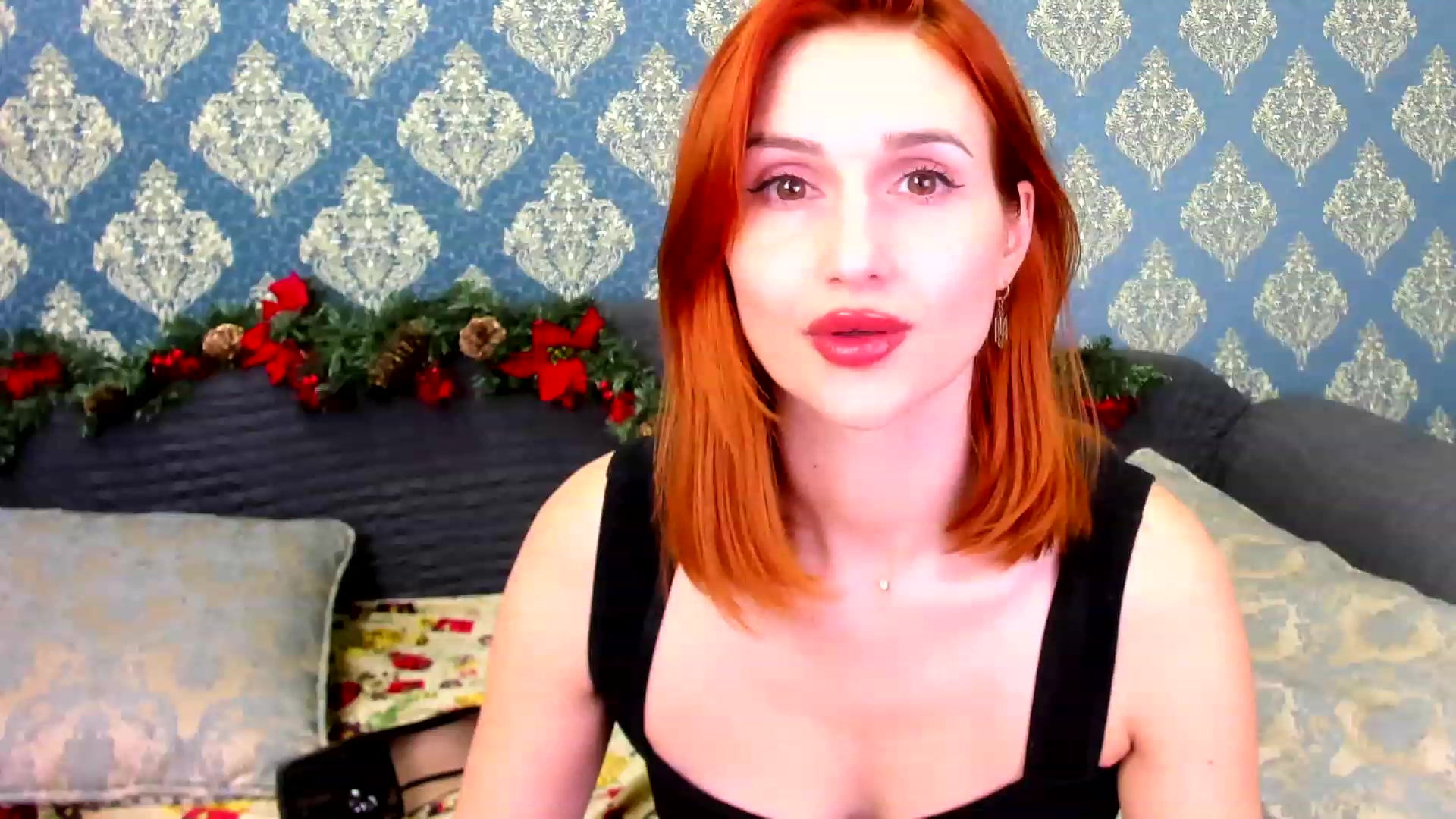 Gallery image thumbnail from White_Pie's myfreecams stream on, 12/23/2022, 14:36 image 1 of 20