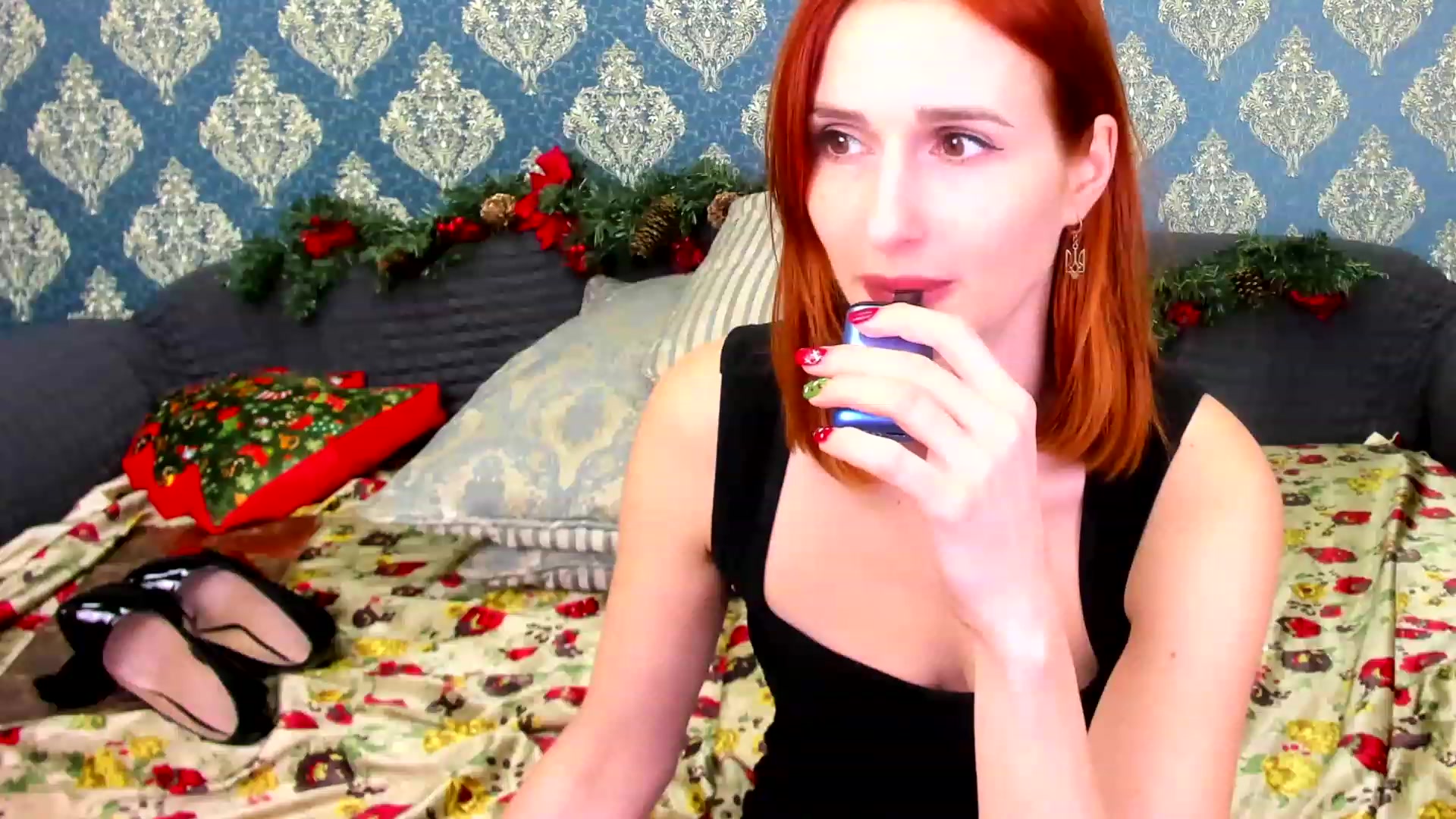 Gallery image thumbnail from White_Pie's myfreecams stream on, 12/23/2022, 14:36 image 12 of 20