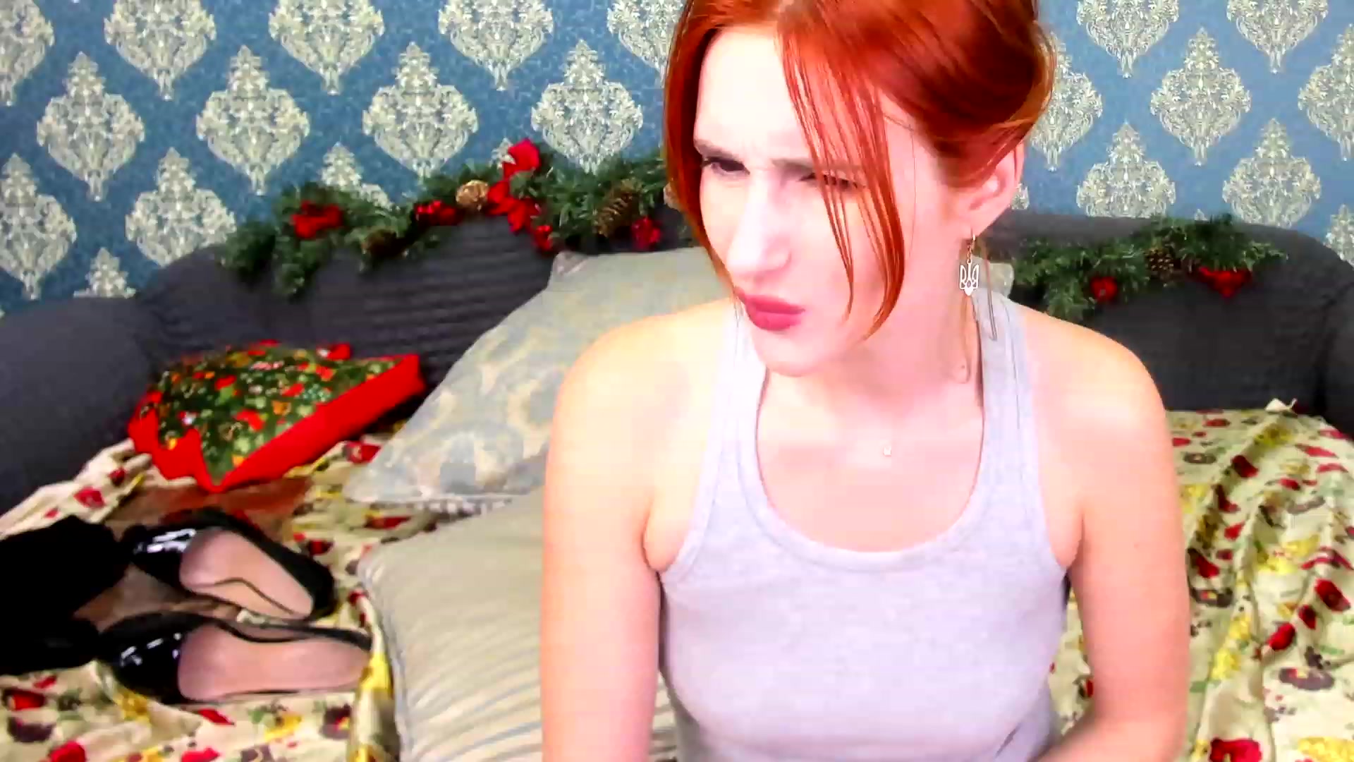 Gallery image thumbnail from White_Pie's myfreecams stream on, 12/23/2022, 17:10 image 12 of 20