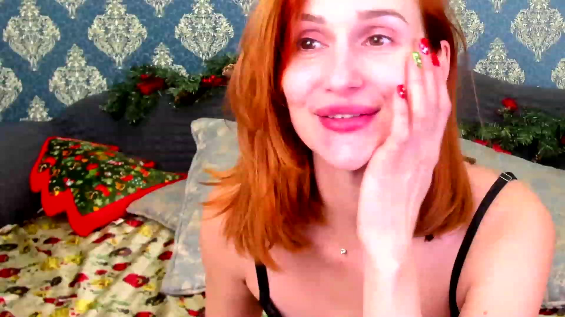 Gallery image thumbnail from White_Pie's myfreecams stream on, 12/26/2022, 16:40 image 13 of 20
