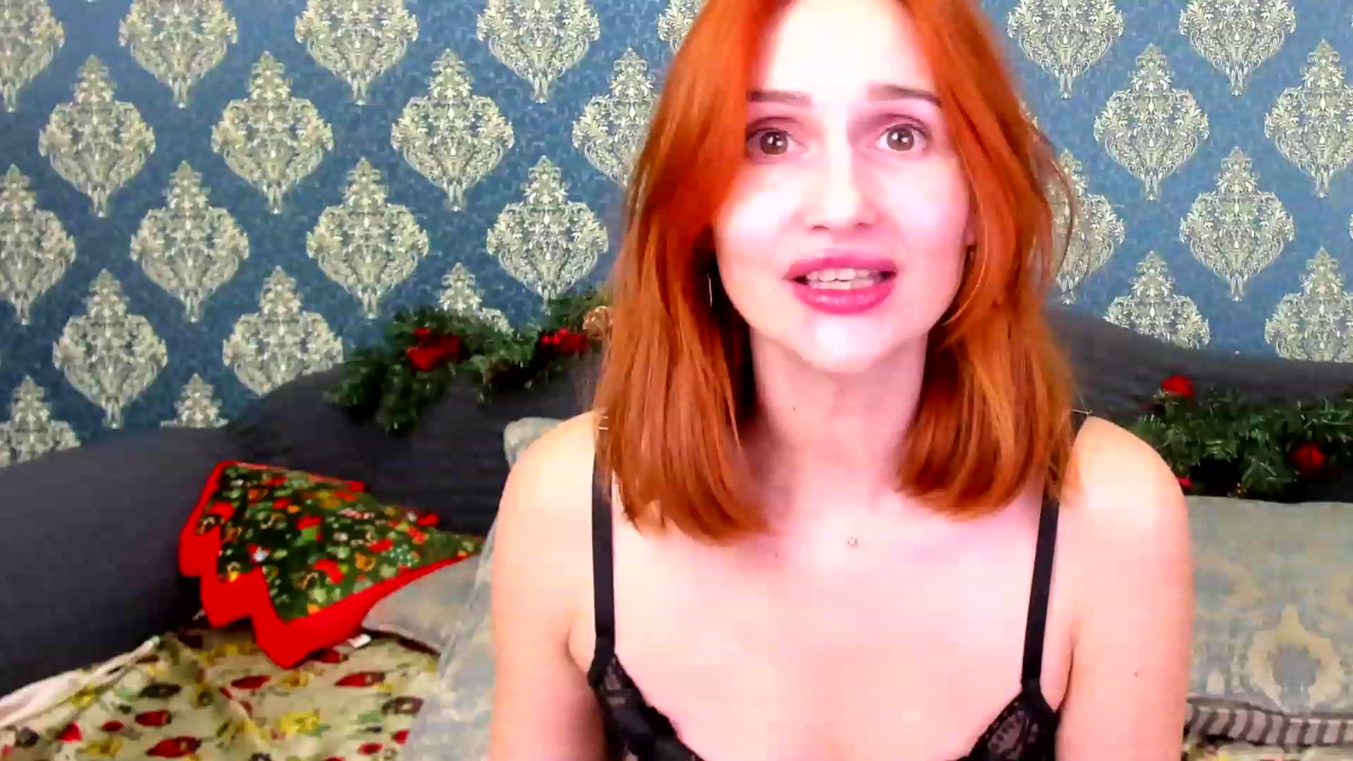 Gallery image thumbnail from White_Pie's myfreecams stream on, 12/26/2022, 17:35 image 18 of 20