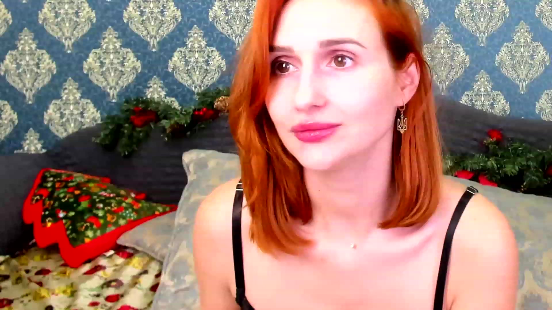Gallery image thumbnail from White_Pie's myfreecams stream on, 12/26/2022, 17:35 image 10 of 20