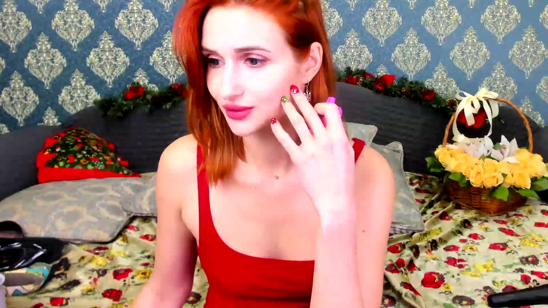 Gallery image thumbnail from White_Pie's myfreecams stream on, 12/27/2022, 16:47 image 10 of 20