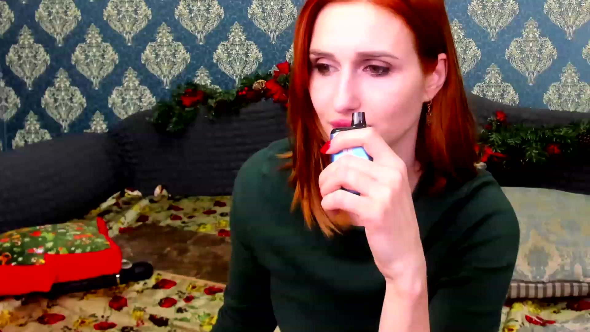 Gallery image thumbnail from White_Pie's myfreecams stream on, 01/03/2023, 17:43 image 13 of 20