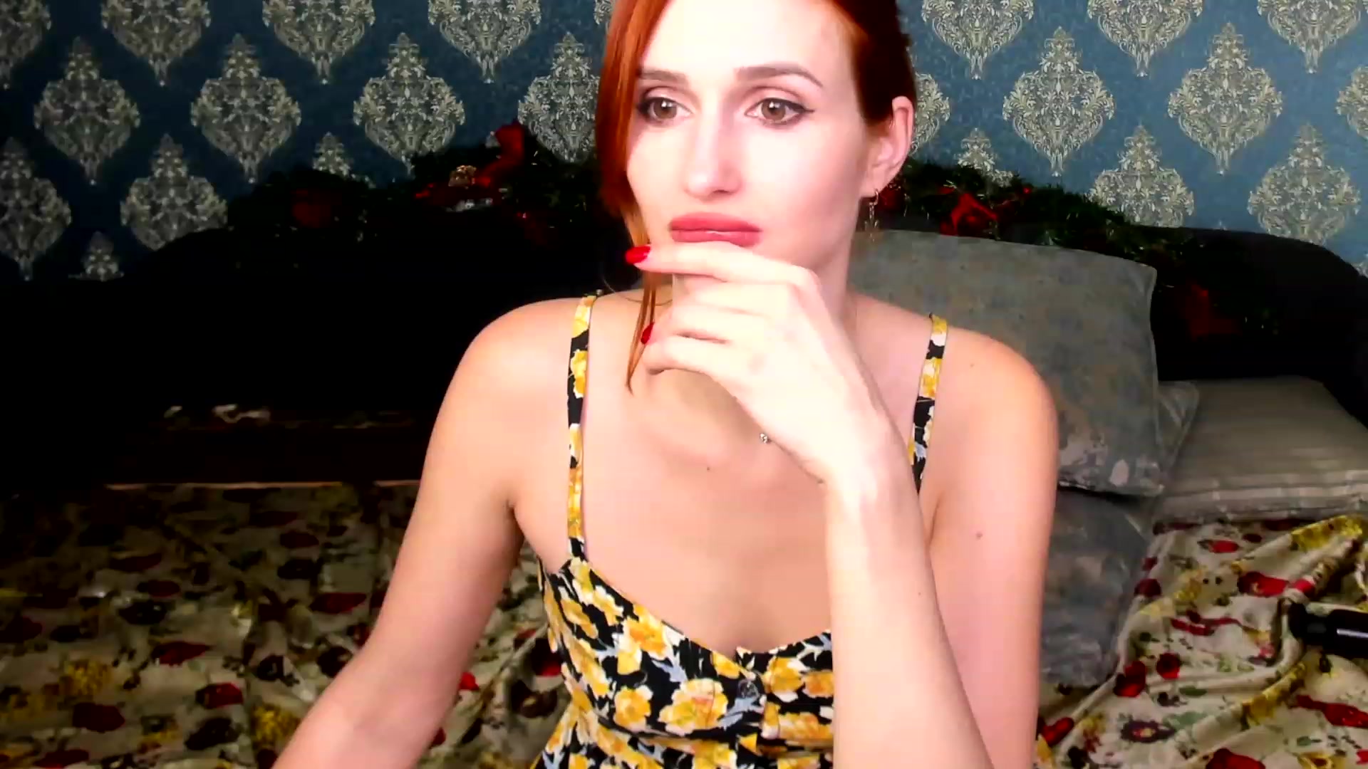 Gallery image thumbnail from White_Pie's myfreecams stream on, 01/10/2023, 17:33 image 4 of 20