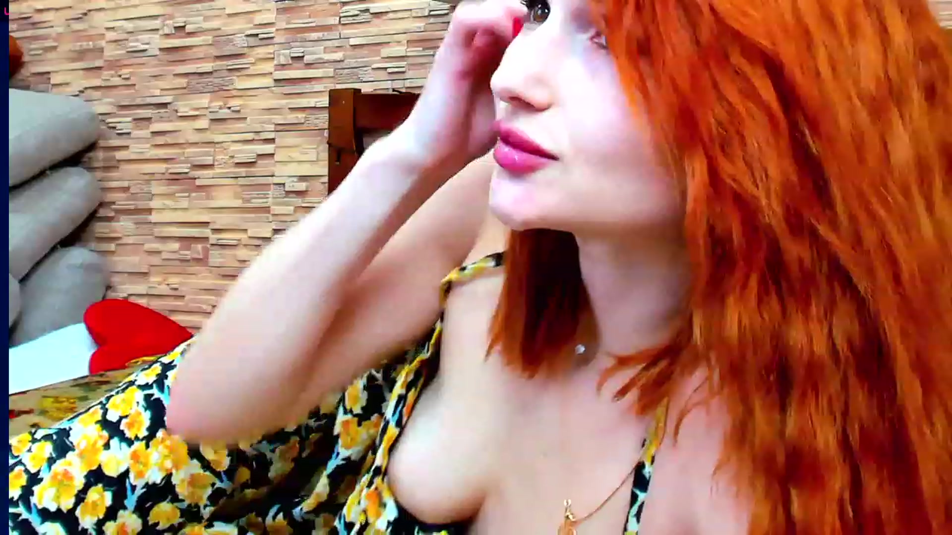 Gallery image thumbnail from White_Pie's myfreecams stream on, 01/30/2023, 14:39 image 5 of 20