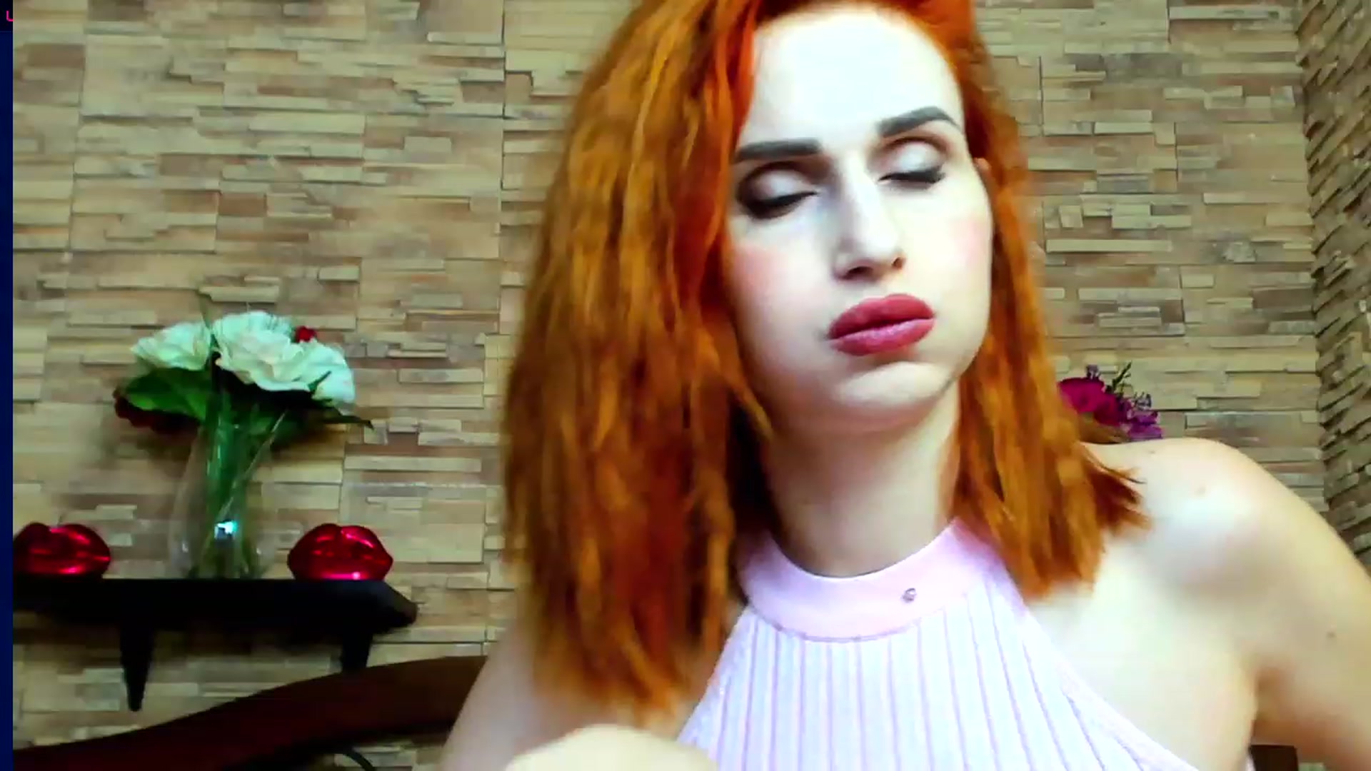 Gallery image thumbnail from White_Pie's myfreecams stream on, 01/31/2023, 13:58 image 18 of 20