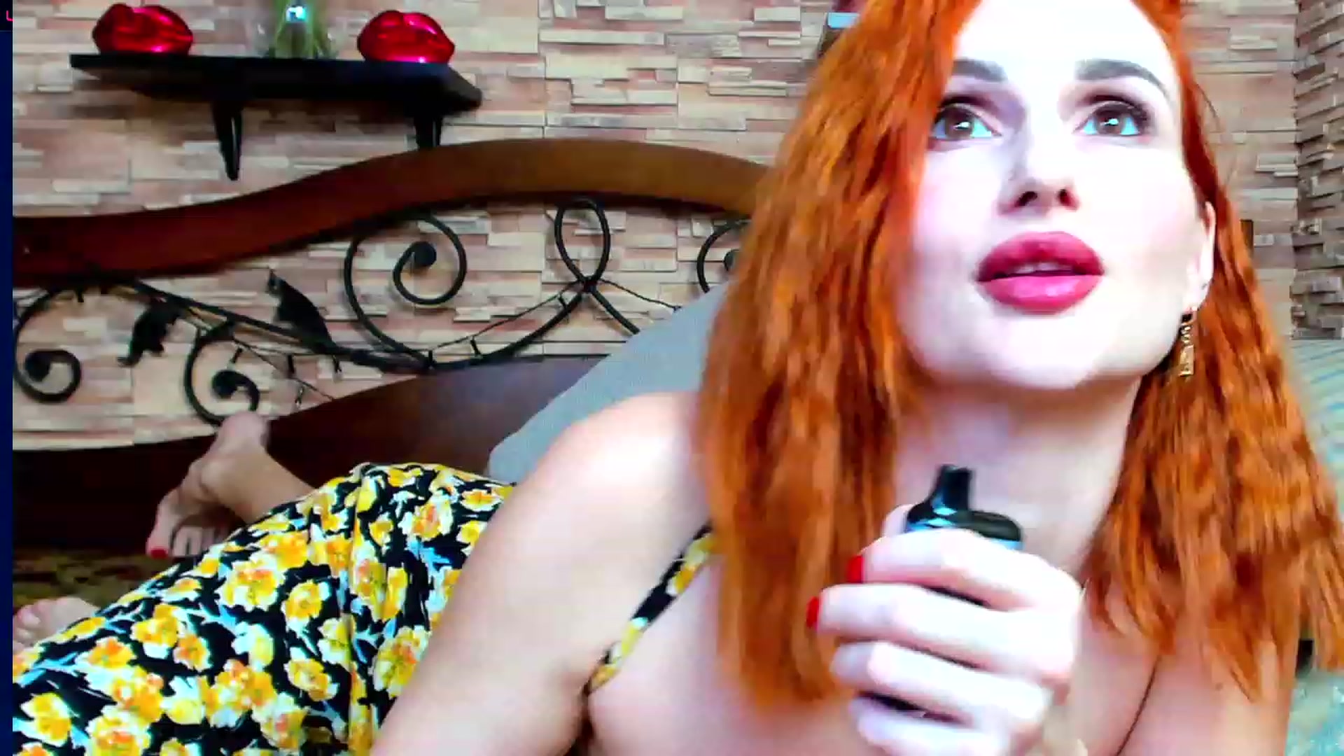 Gallery image thumbnail from White_Pie's myfreecams stream on, 01/31/2023, 14:31 image 14 of 20