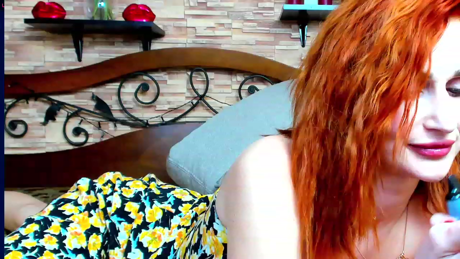 Gallery image thumbnail from White_Pie's myfreecams stream on, 01/31/2023, 14:31 image 10 of 20
