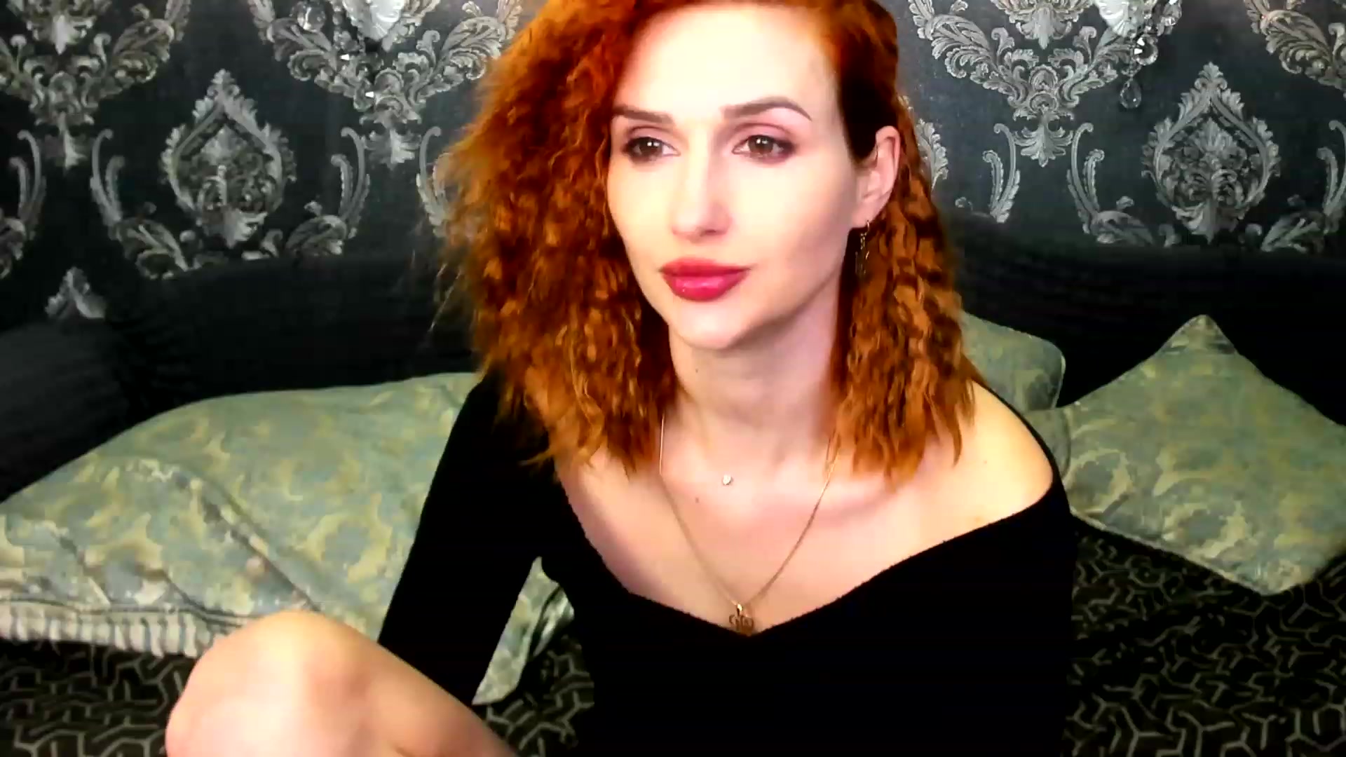 Gallery image thumbnail from White_Pie's myfreecams stream on, 02/01/2023, 13:20 image 3 of 20