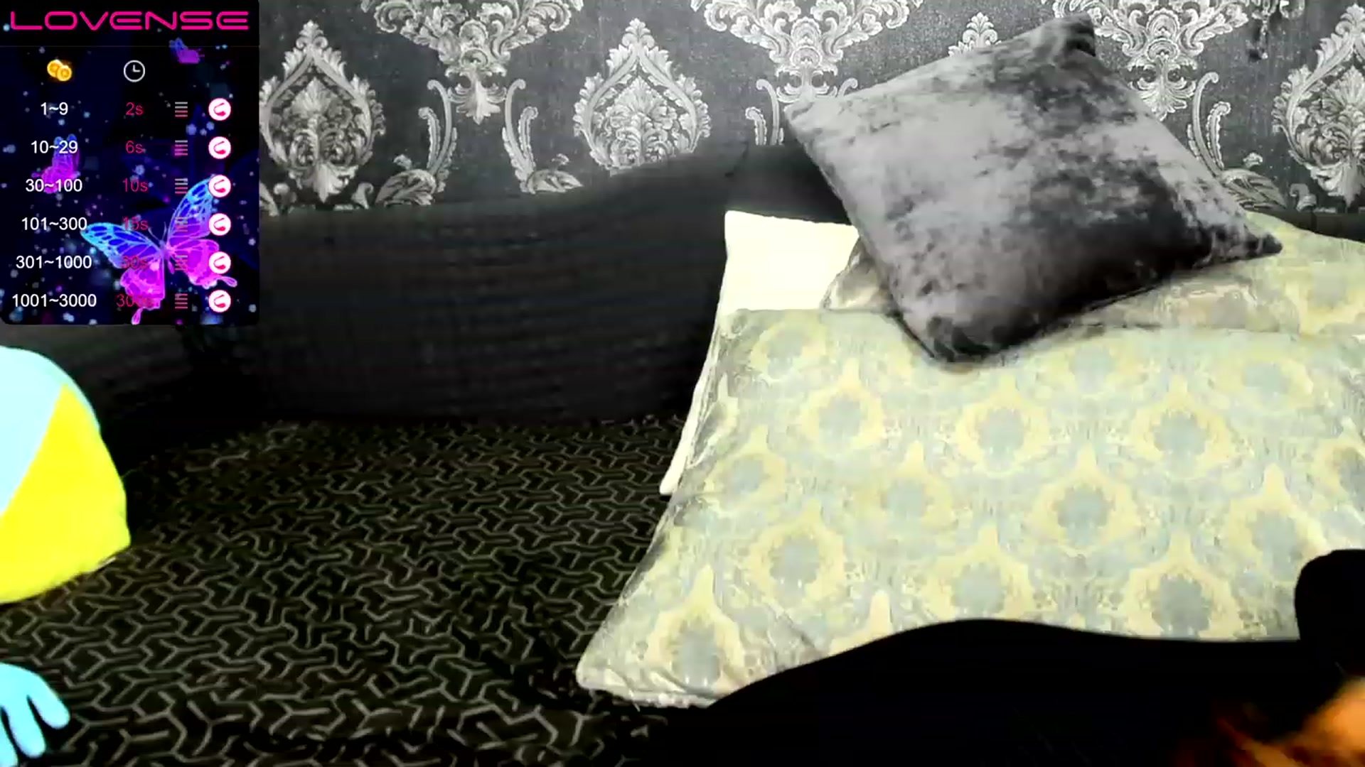 Gallery image thumbnail from White_Pie's myfreecams stream on, 03/20/2023, 10:35 image 11 of 20