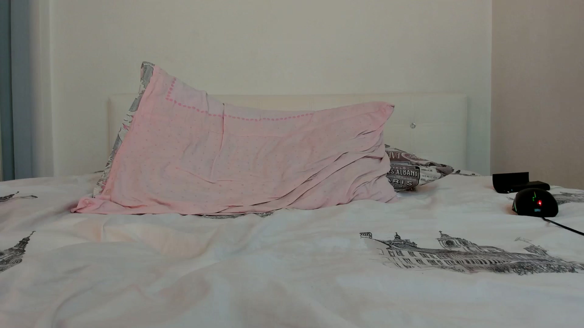 Gallery image thumbnail from White_Puma's myfreecams stream on, 08/21/2025, 08:41 image 2 of 20