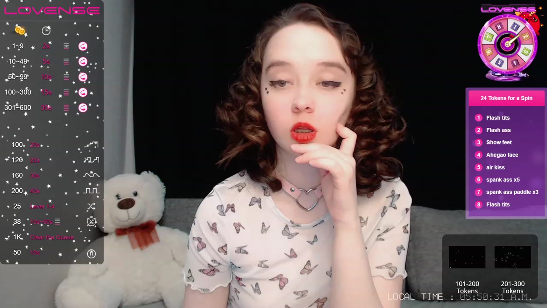 Gallery image thumbnail from WhitneyNeal's myfreecams stream on, 04/17/2023, 03:36 image 6 of 20