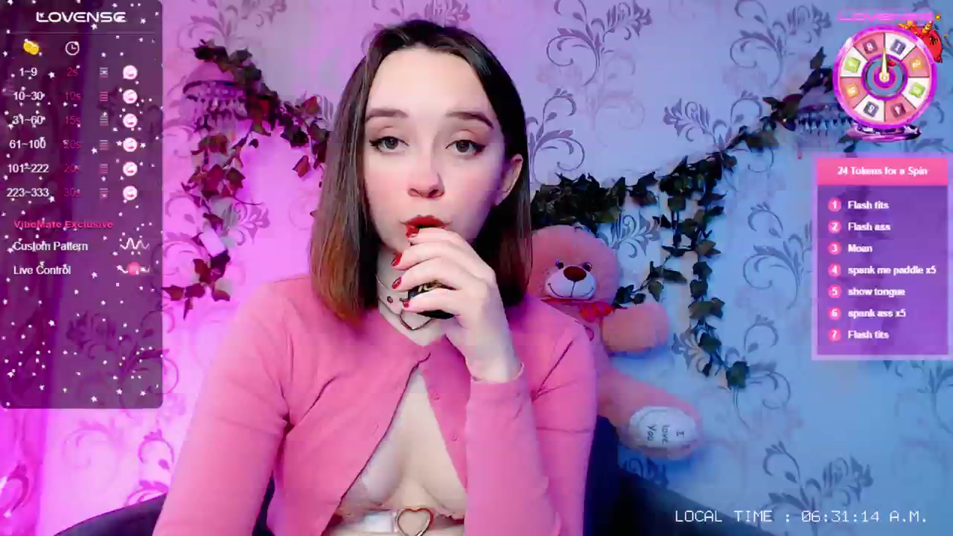 Gallery image thumbnail from WhitneyNeal's myfreecams stream on, 12/04/2023, 04:10 image 3 of 20