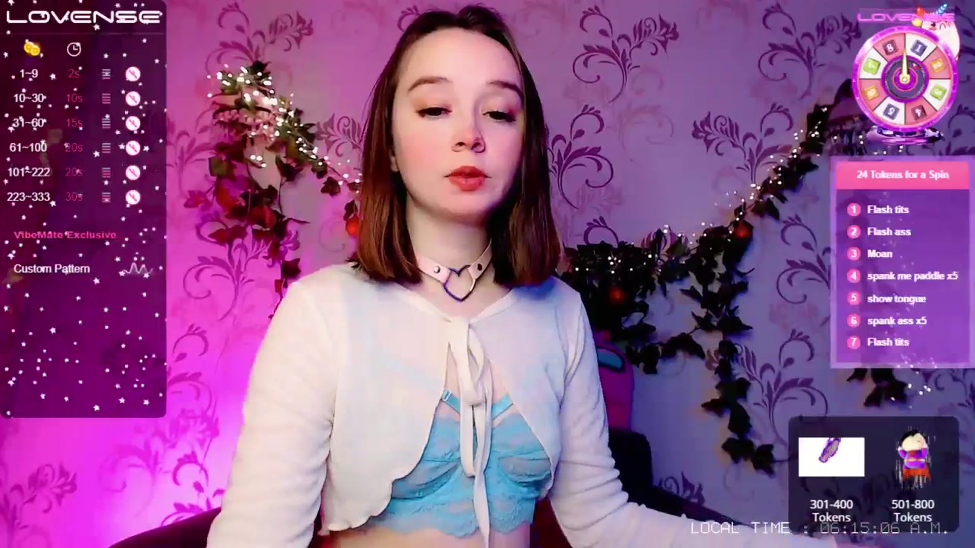 Gallery image thumbnail from WhitneyNeal's myfreecams stream on, 12/25/2023, 03:34 image 5 of 20