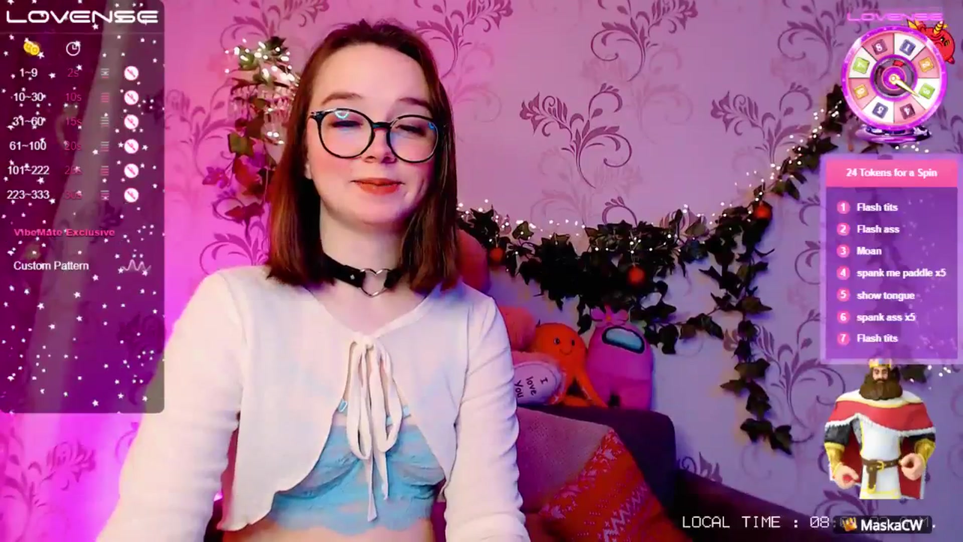 Gallery image thumbnail from WhitneyNeal's myfreecams stream on, 12/25/2023, 05:19 image 11 of 20