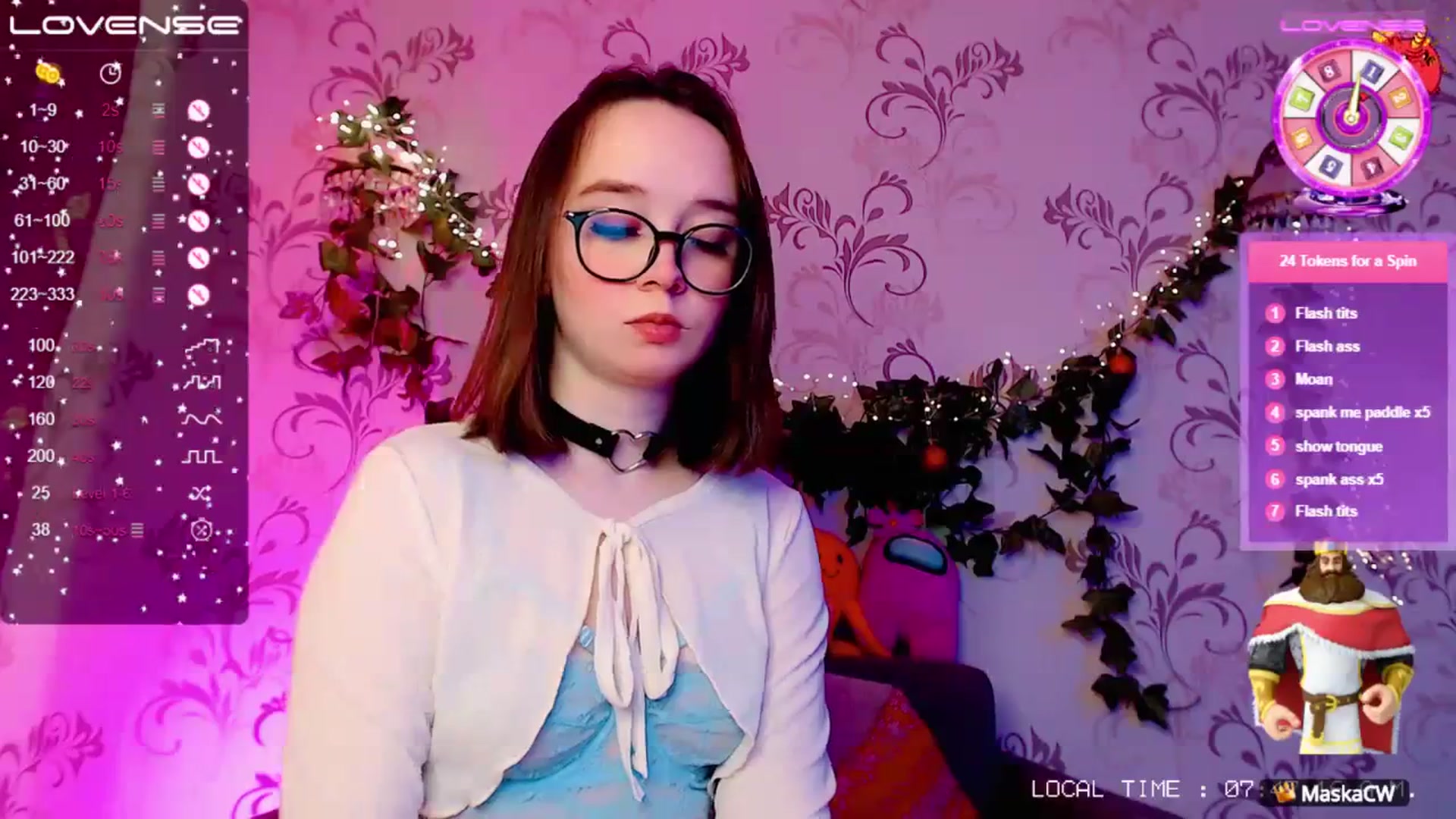 Gallery image thumbnail from WhitneyNeal's myfreecams stream on, 12/25/2023, 05:19 image 2 of 20