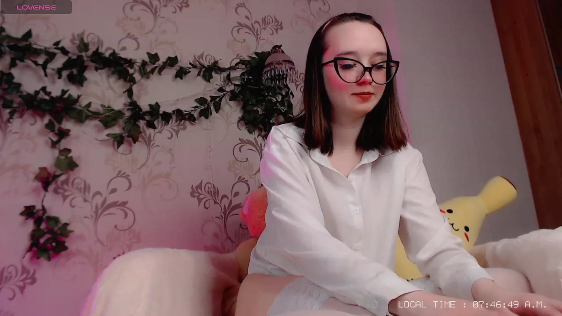 Gallery image thumbnail from WhitneyNeal's myfreecams stream on, 03/11/2024, 05:16 image 9 of 20