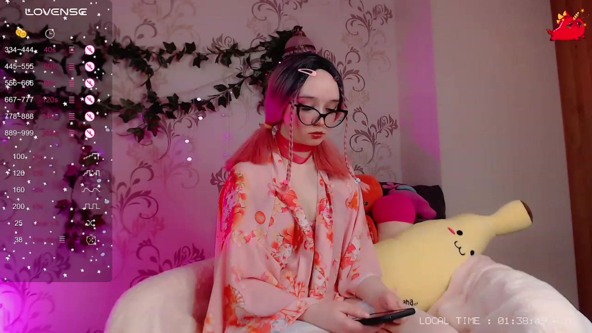 Gallery image thumbnail from WhitneyNeal's myfreecams stream on, 03/13/2024, 10:45 image 20 of 20