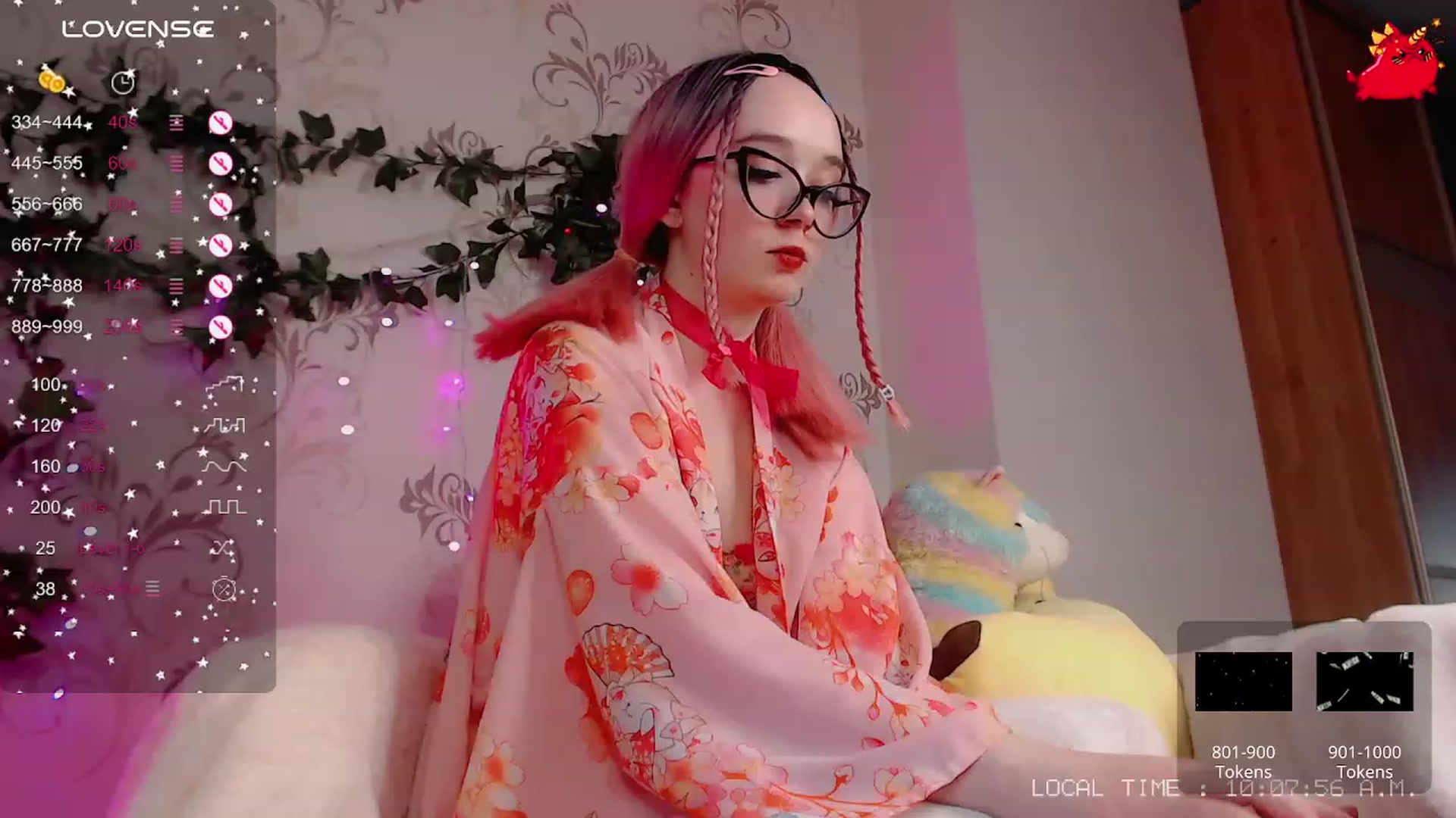 Gallery image thumbnail from WhitneyNeal's myfreecams stream on, 03/14/2024, 07:59 image 10 of 20