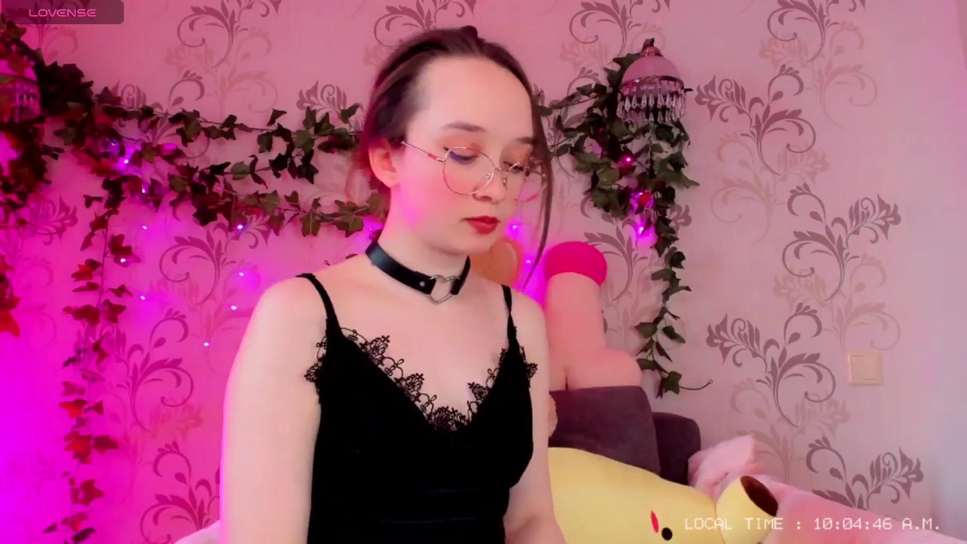 Gallery image thumbnail from WhitneyNeal's myfreecams stream on, 05/19/2024, 07:07 image 19 of 20