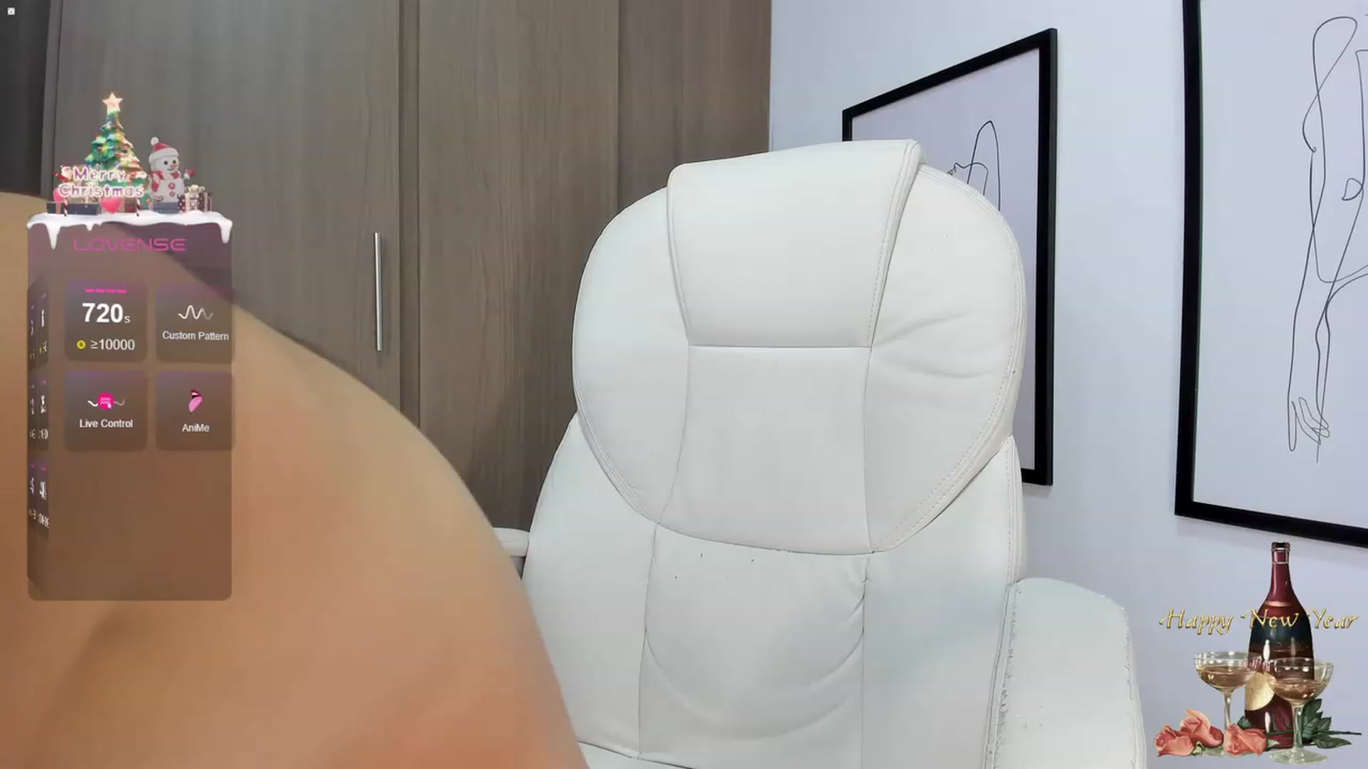 Gallery image thumbnail from WhitneyR's myfreecams stream on, 01/01/2024, 18:32 image 6 of 20