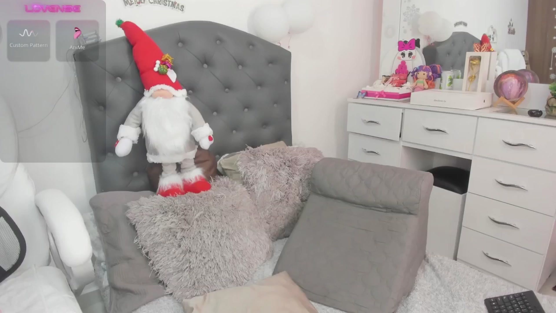 Gallery image thumbnail from WhitneyR's myfreecams stream on, 12/01/2024, 15:58 image 13 of 20