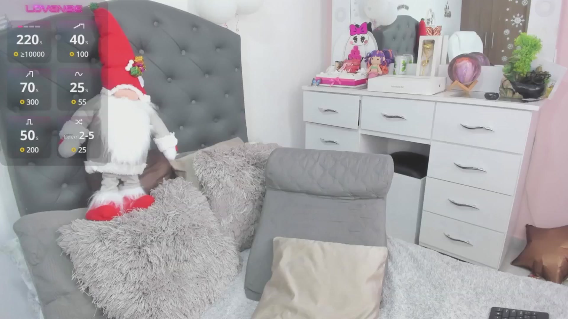 Gallery image thumbnail from WhitneyR's myfreecams stream on, 12/02/2024, 15:51 image 8 of 20